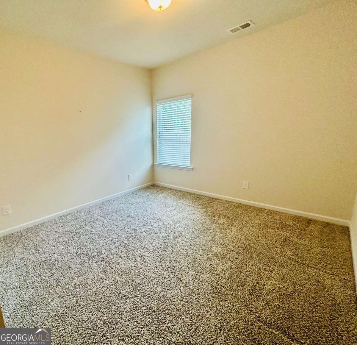 294 Orange Circle Property Photo 11