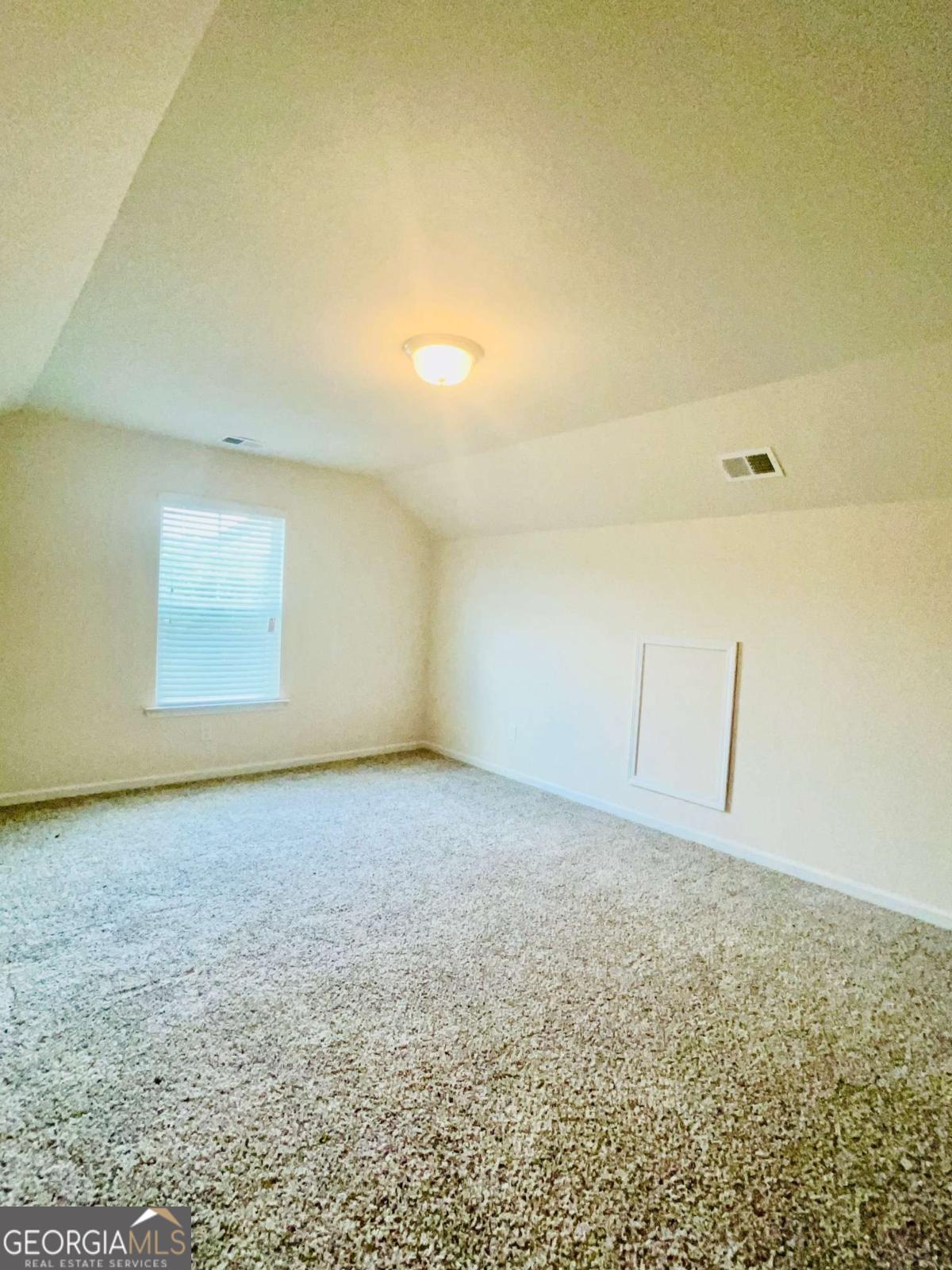 294 Orange Circle Property Photo 23