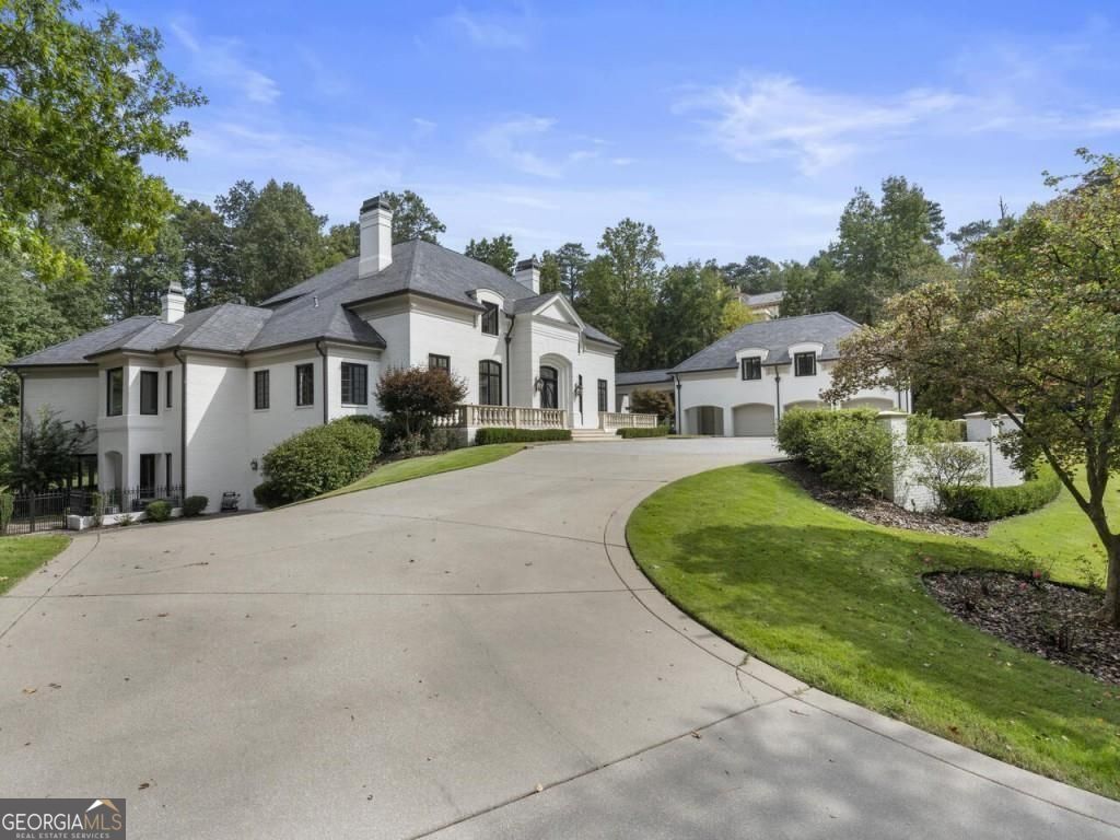 997 Davis Drive Property Photo 1