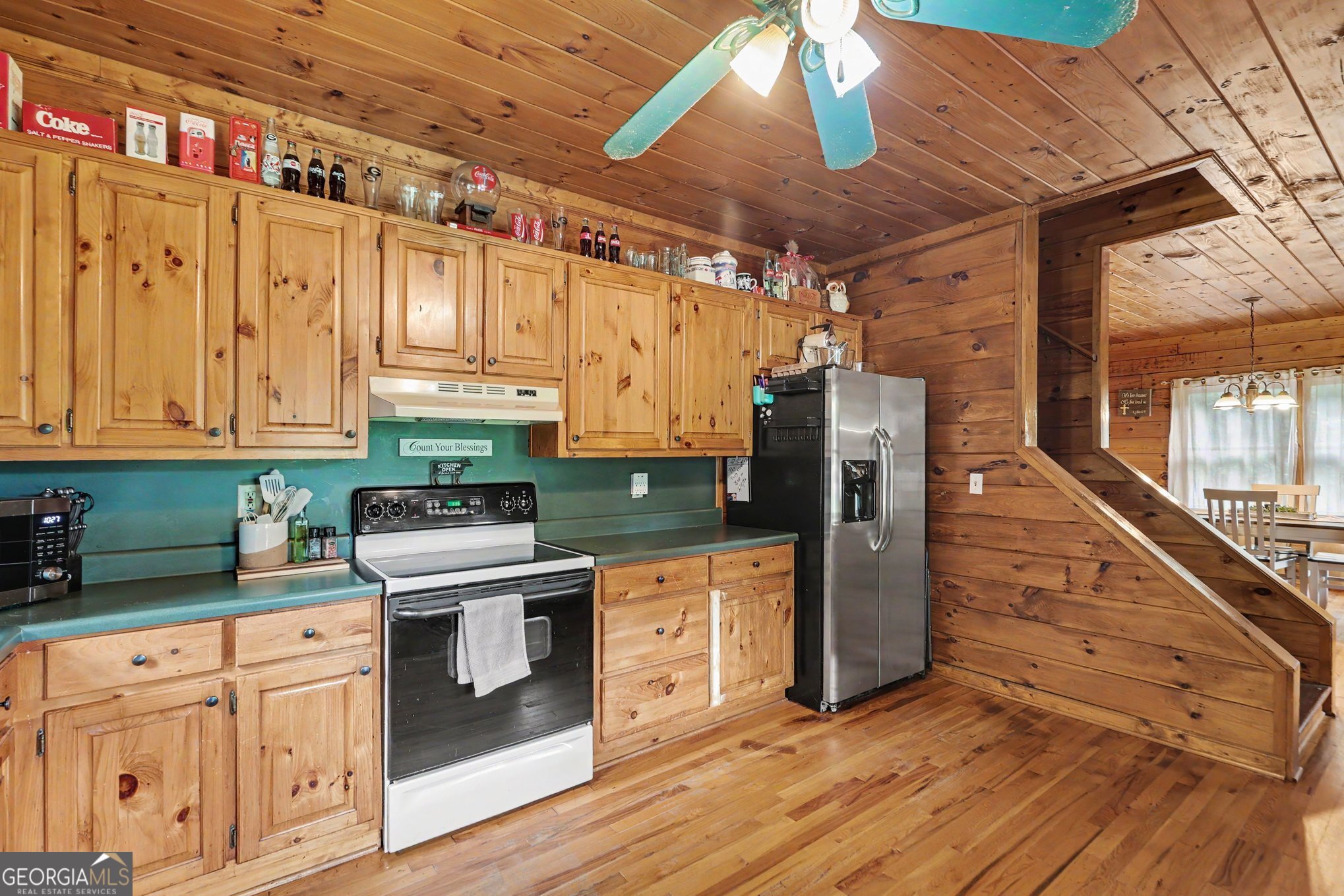 385 Bar J Road Property Photo 11