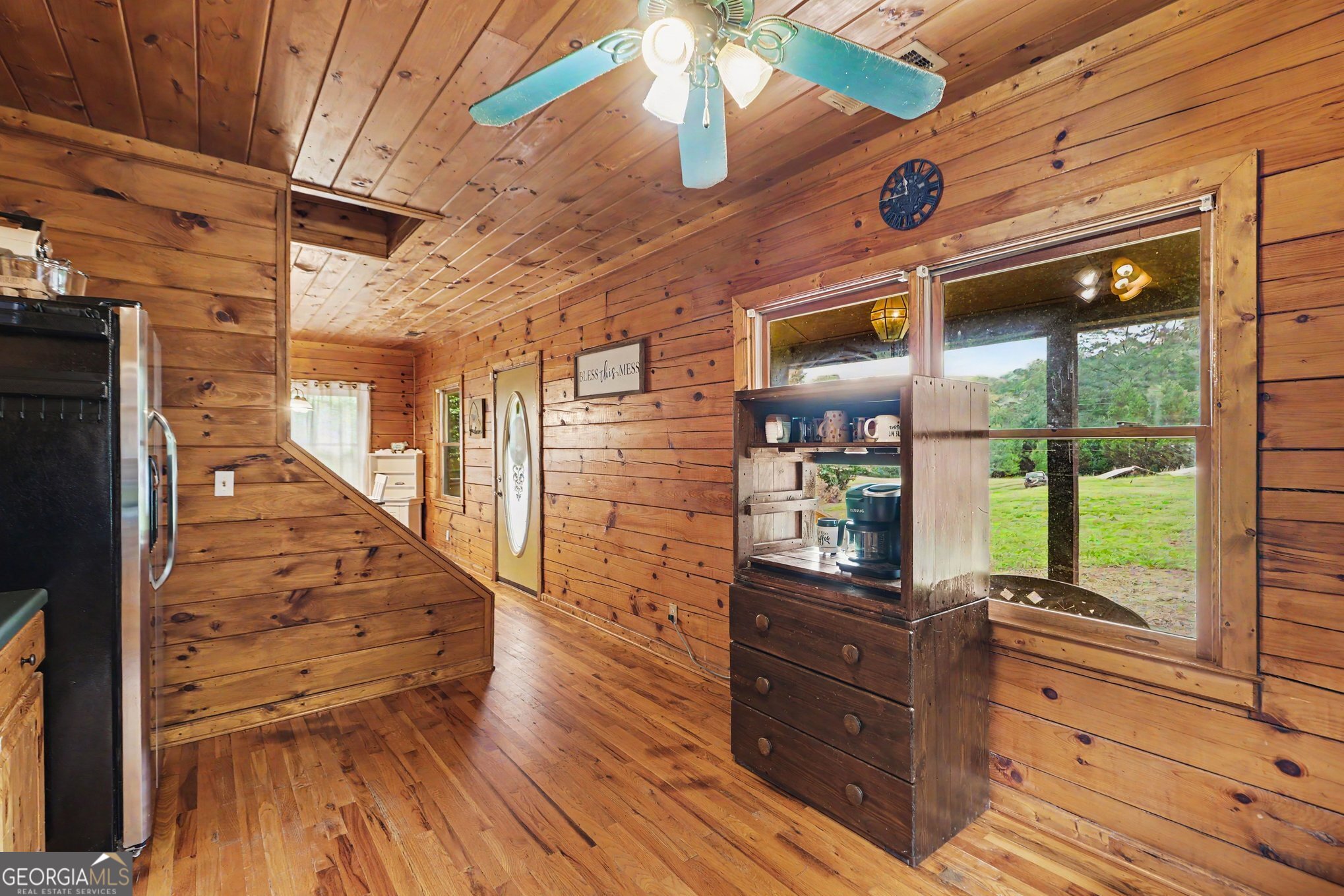 385 Bar J Road Property Photo 12