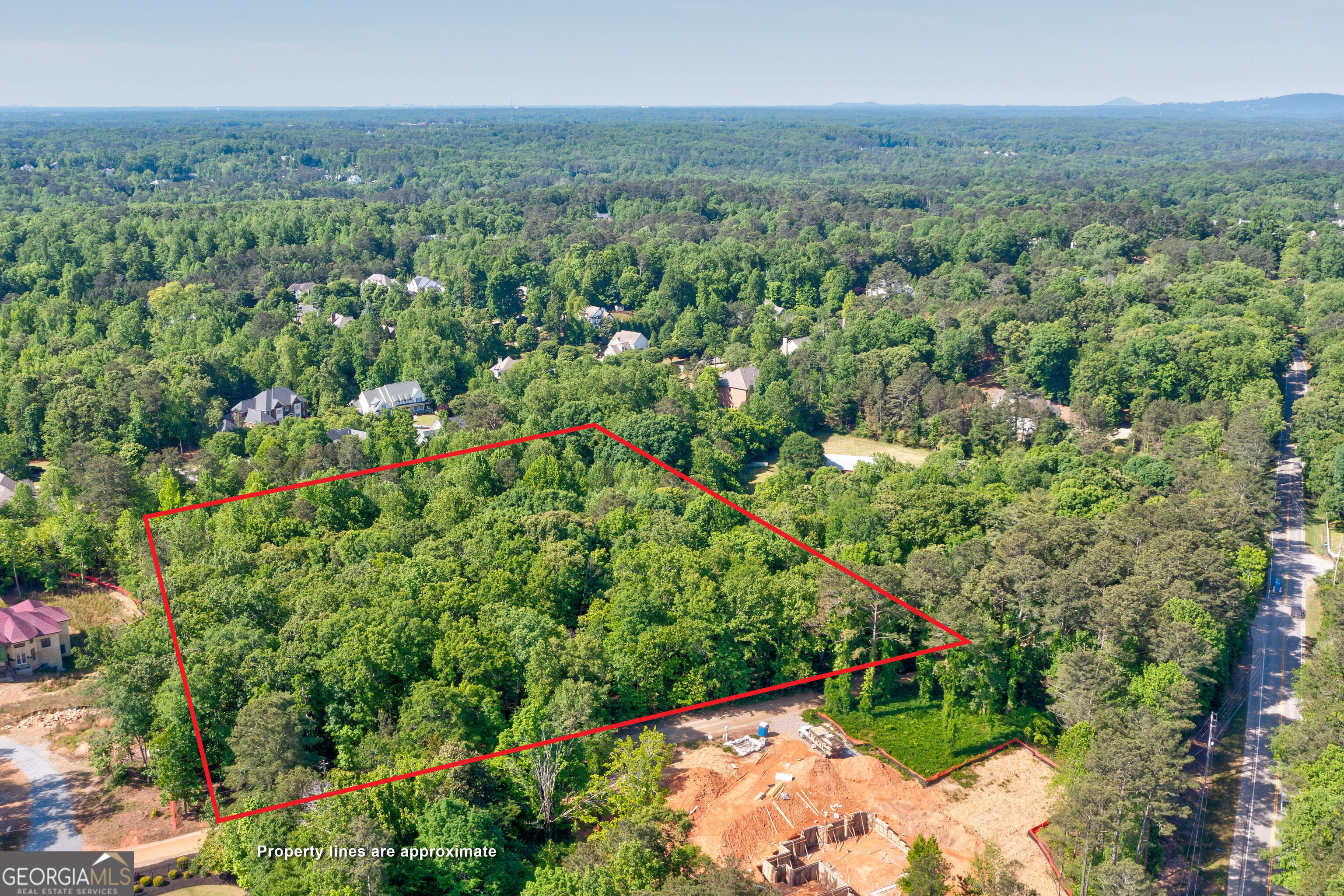 1265 Summit Road Property Photo 3