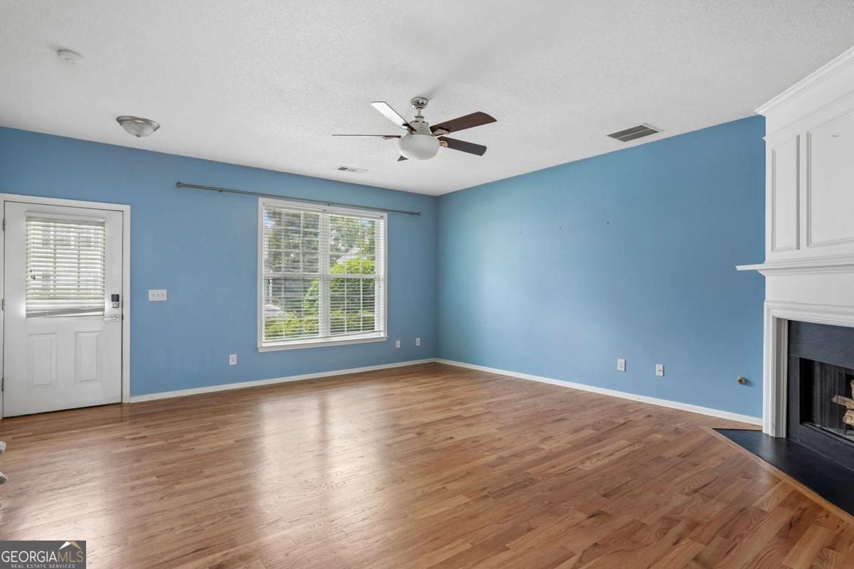 10900 Wittenridge Drive # D8 Property Photo 9