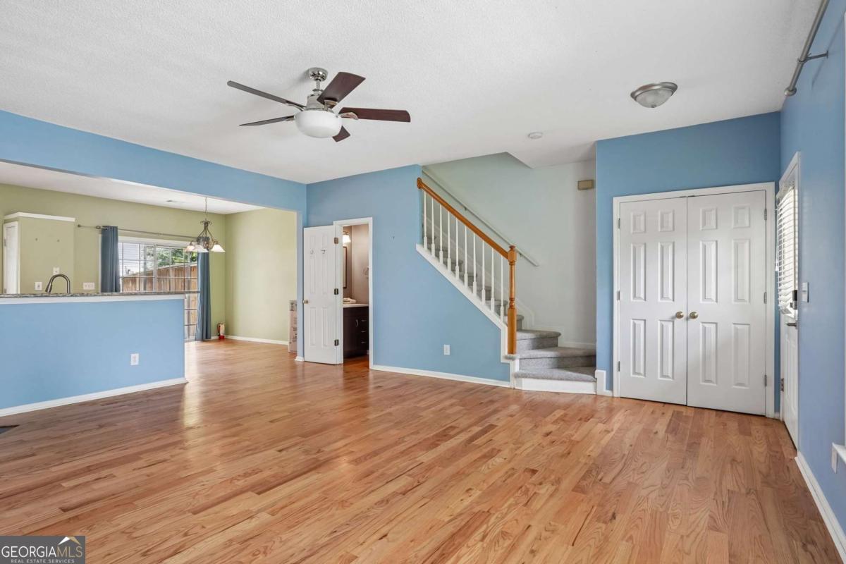 10900 Wittenridge Drive # D8 Property Photo 11