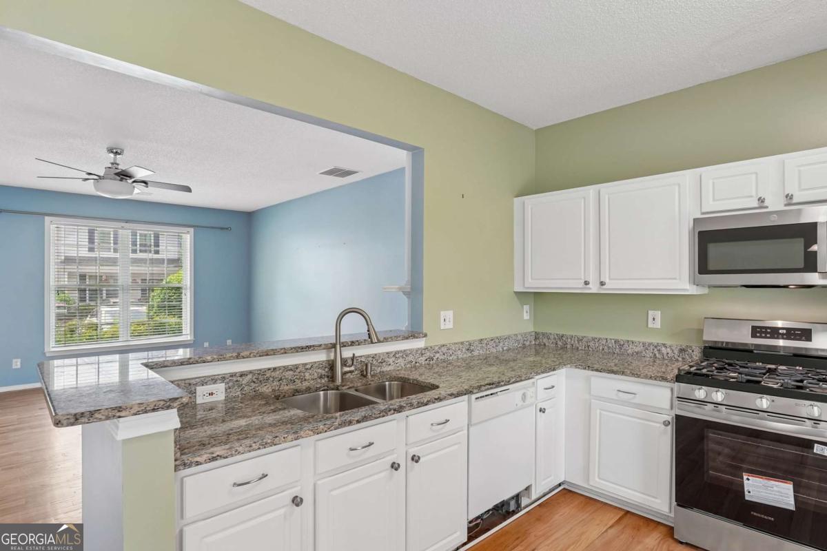 10900 Wittenridge Drive # D8 Property Photo 16