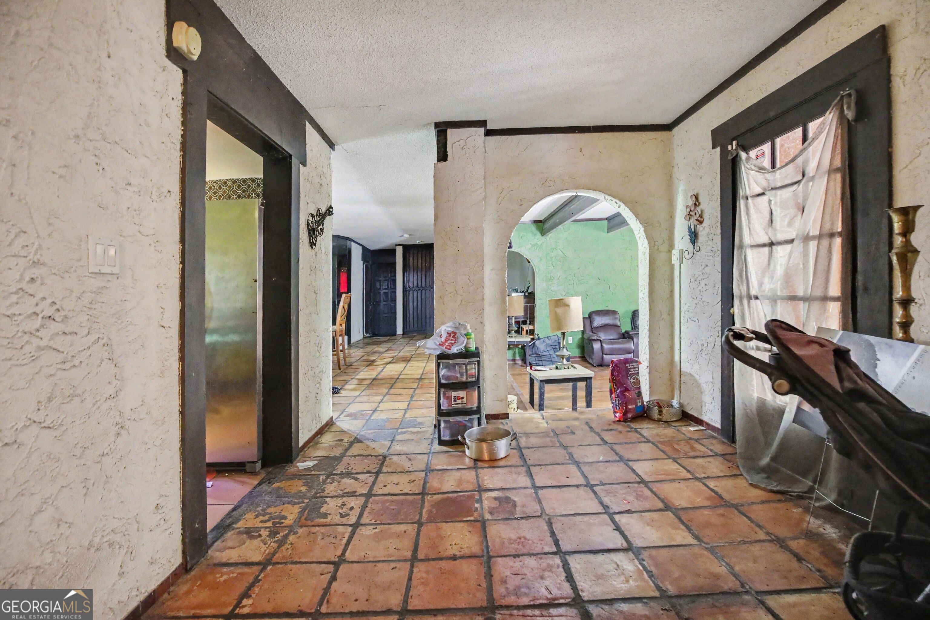6130 Tennis Circle Property Photo 4