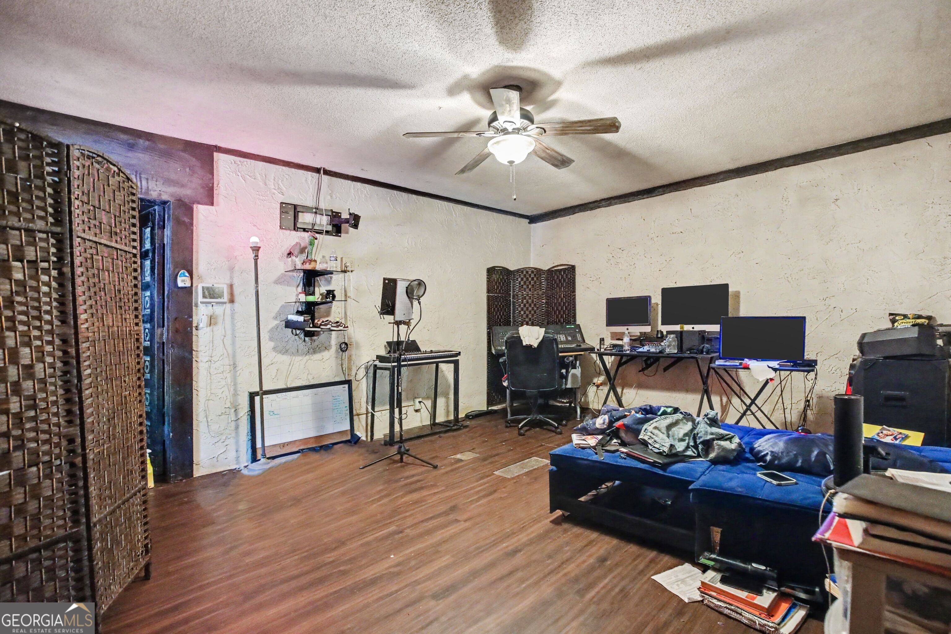 6130 Tennis Circle Property Photo 19