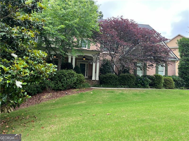 1883 Brackendale Road Property Photo 1