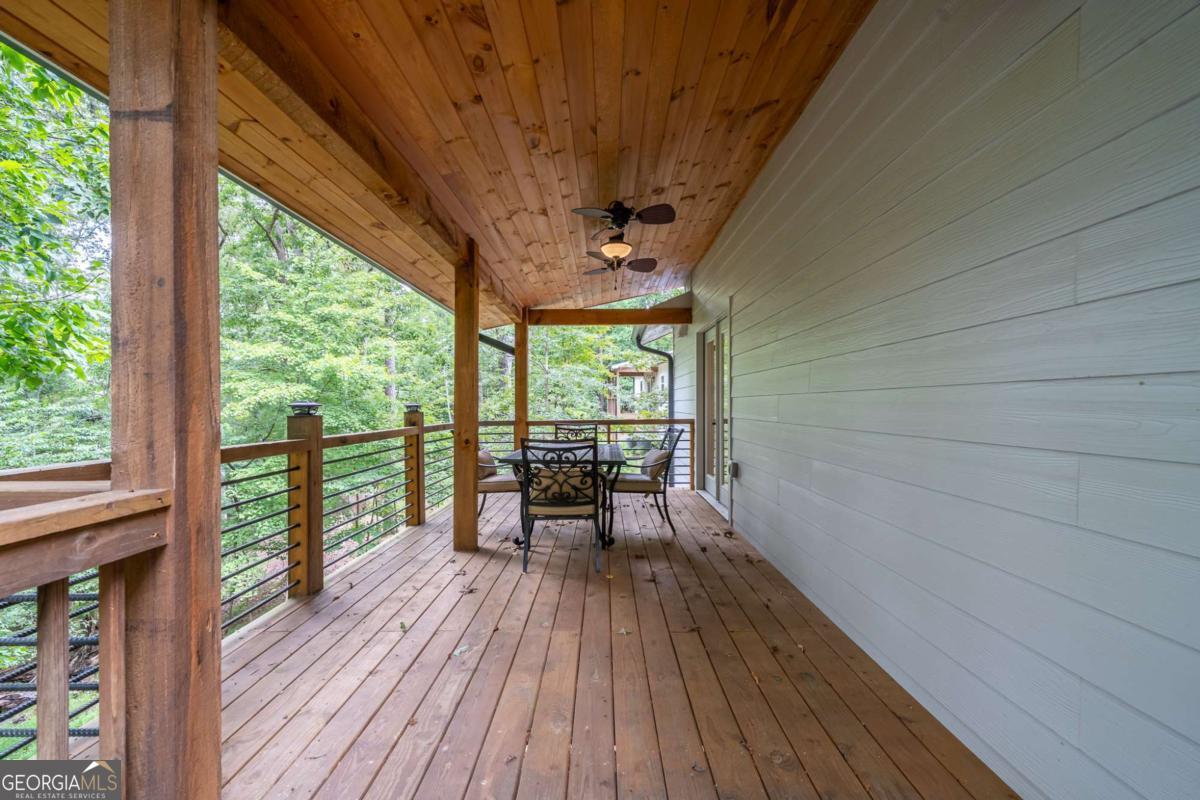 122 Acadia Drive Property Photo 17