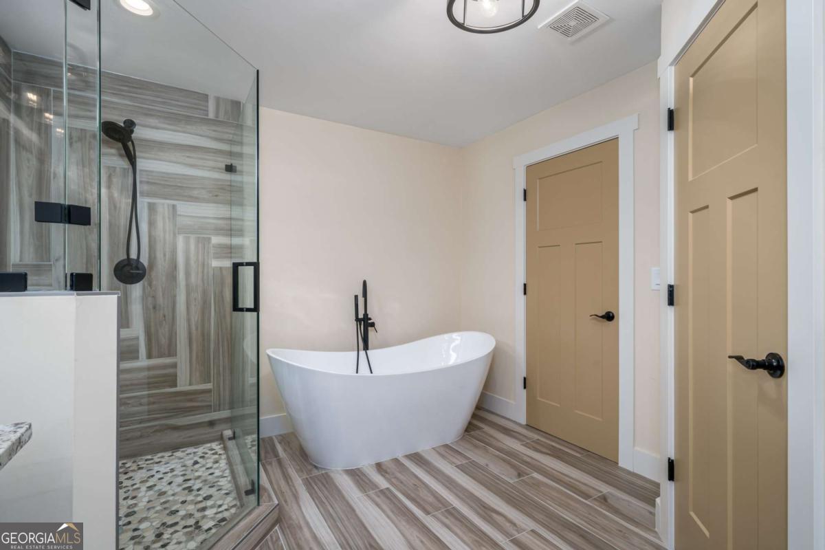 122 Acadia Drive Property Photo 37