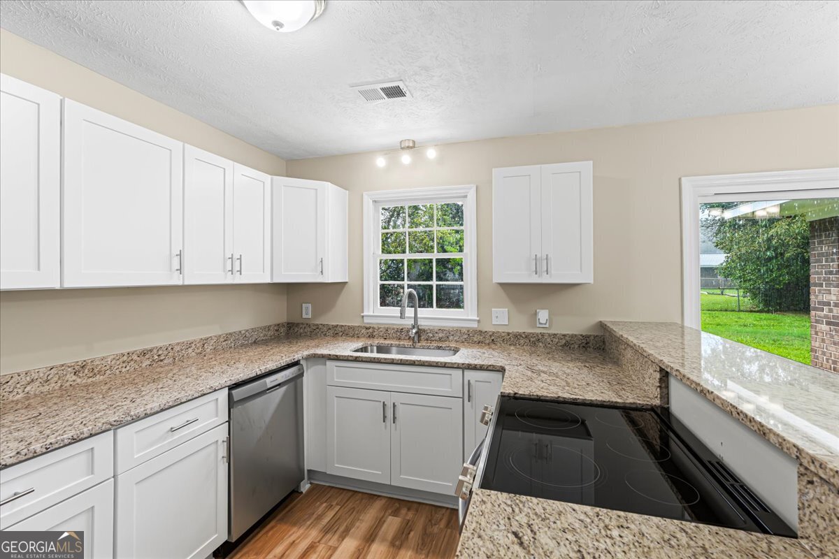 109 Montiego Court Property Photo 12