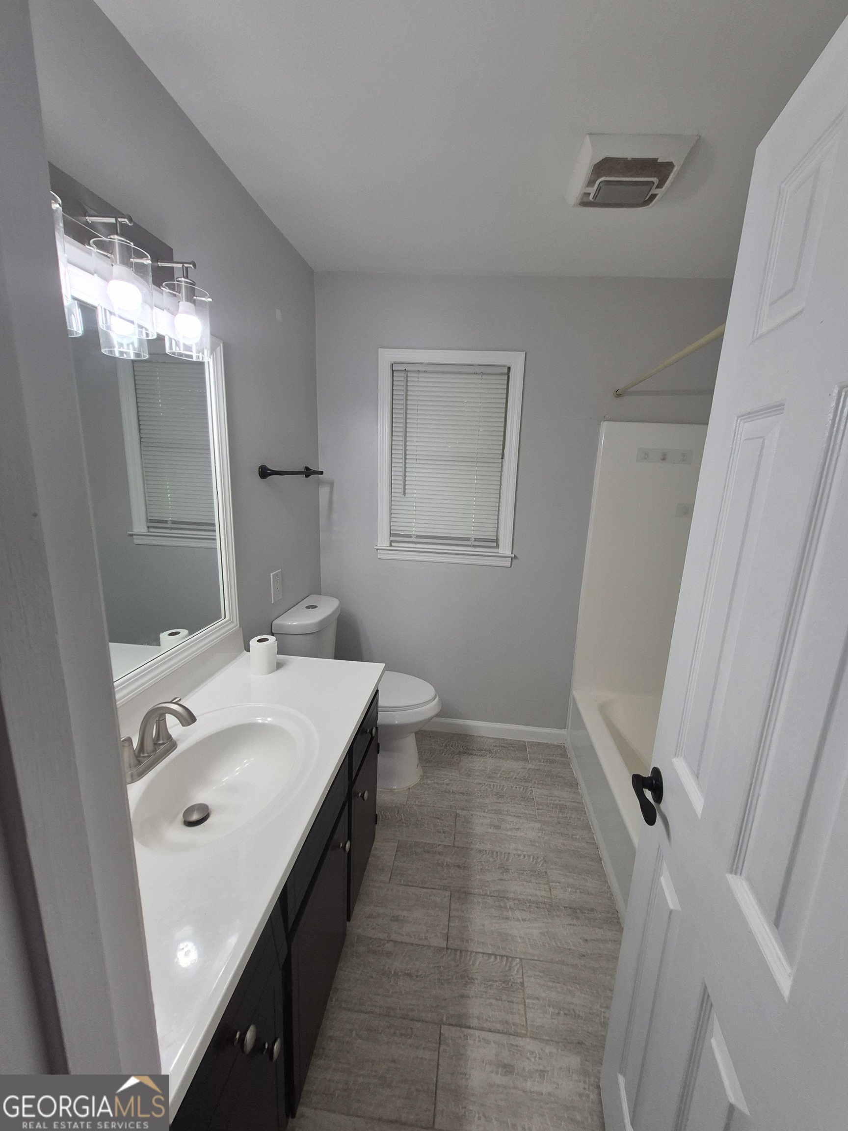 170 Springdale Court Property Photo 8