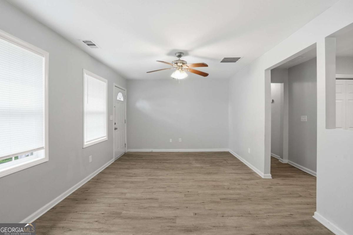 774 Linda Way Property Photo 7