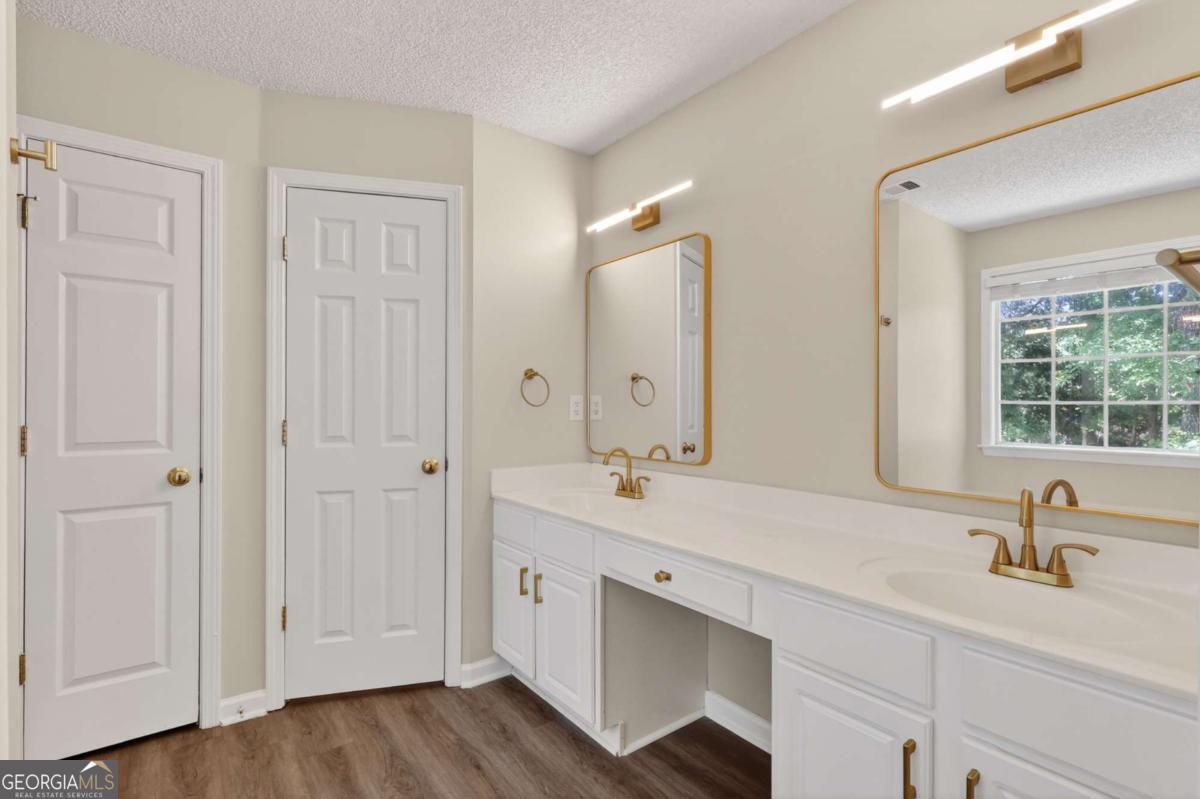 2052 Tallapoosa Drive Property Photo 15