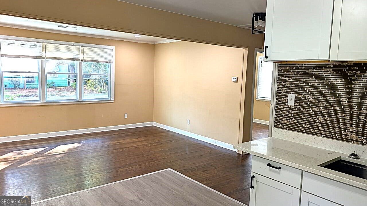 3307 Guthrie Drive Property Photo 2