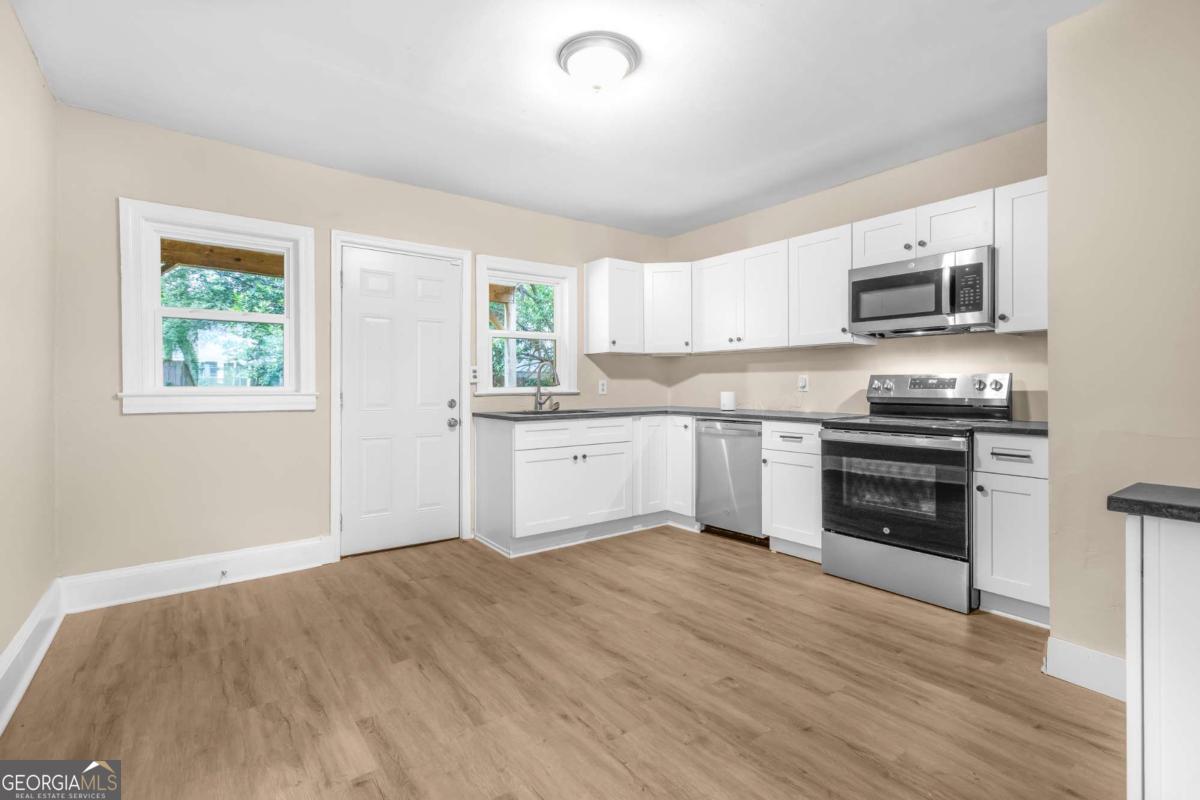 1826 E Farris Avenue Property Photo 6