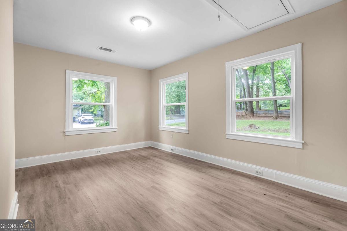 1826 E Farris Avenue Property Photo 10