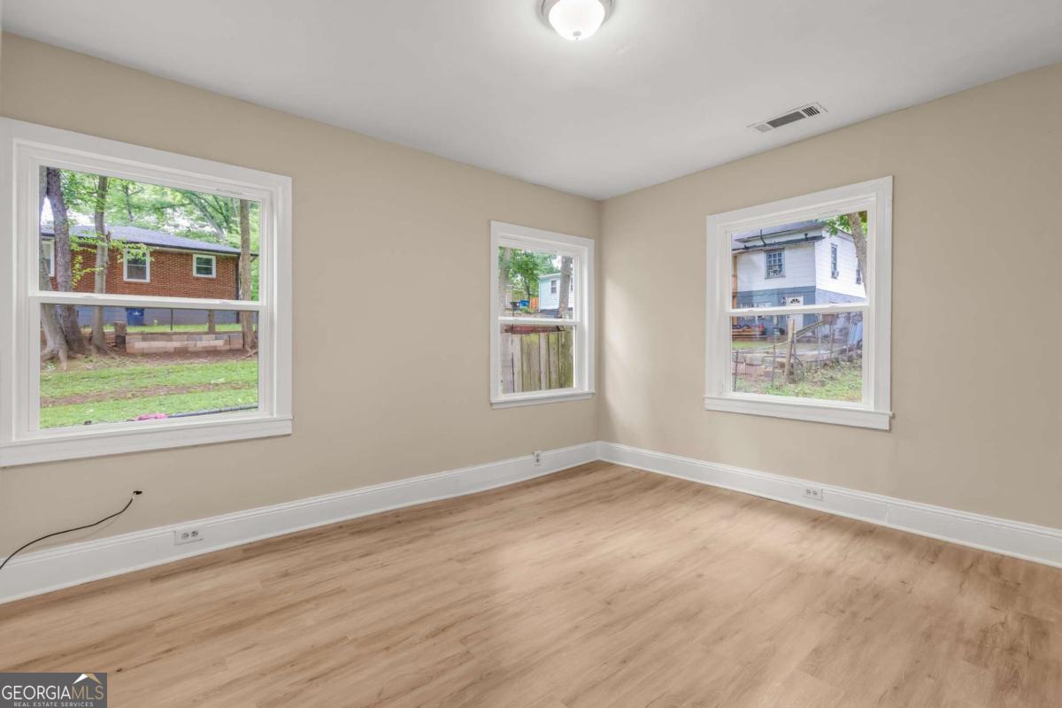 1826 E Farris Avenue Property Photo 12