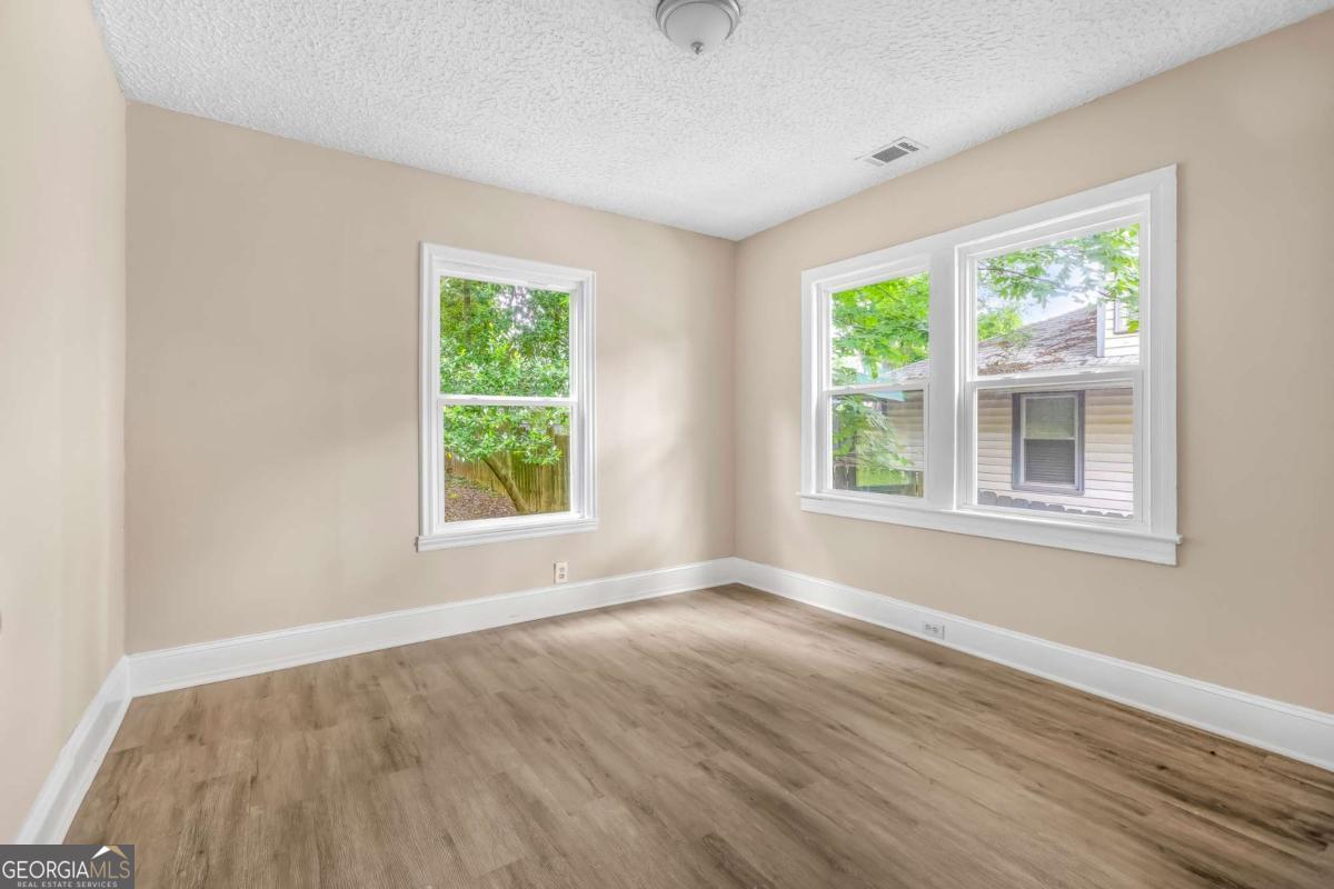 1826 E Farris Avenue Property Photo 13