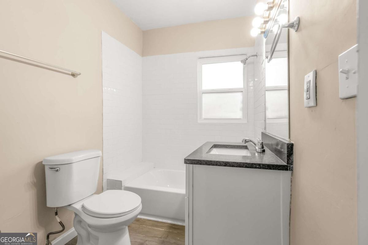 1826 E Farris Avenue Property Photo 15