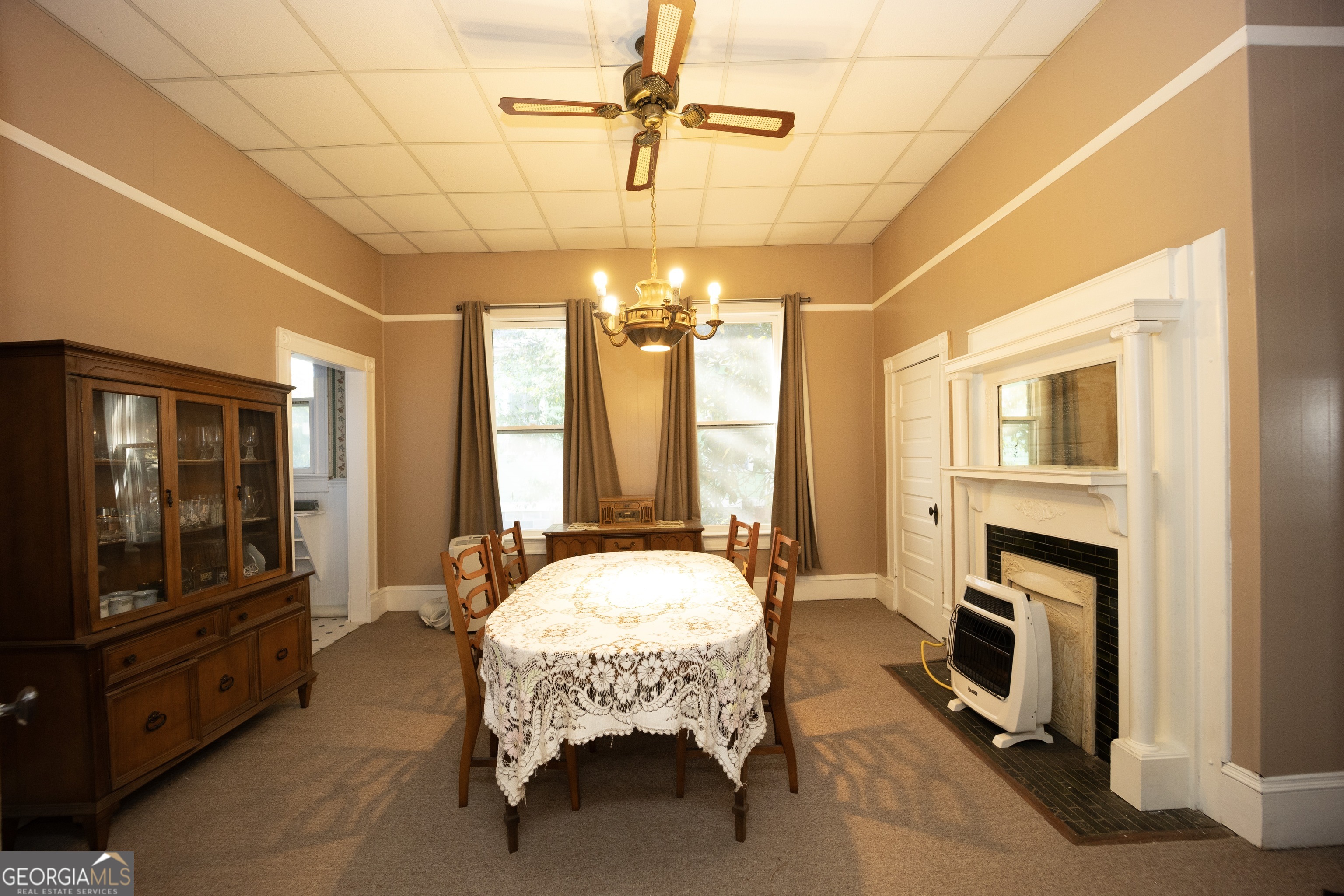 155 Forest Avenue Property Photo 4