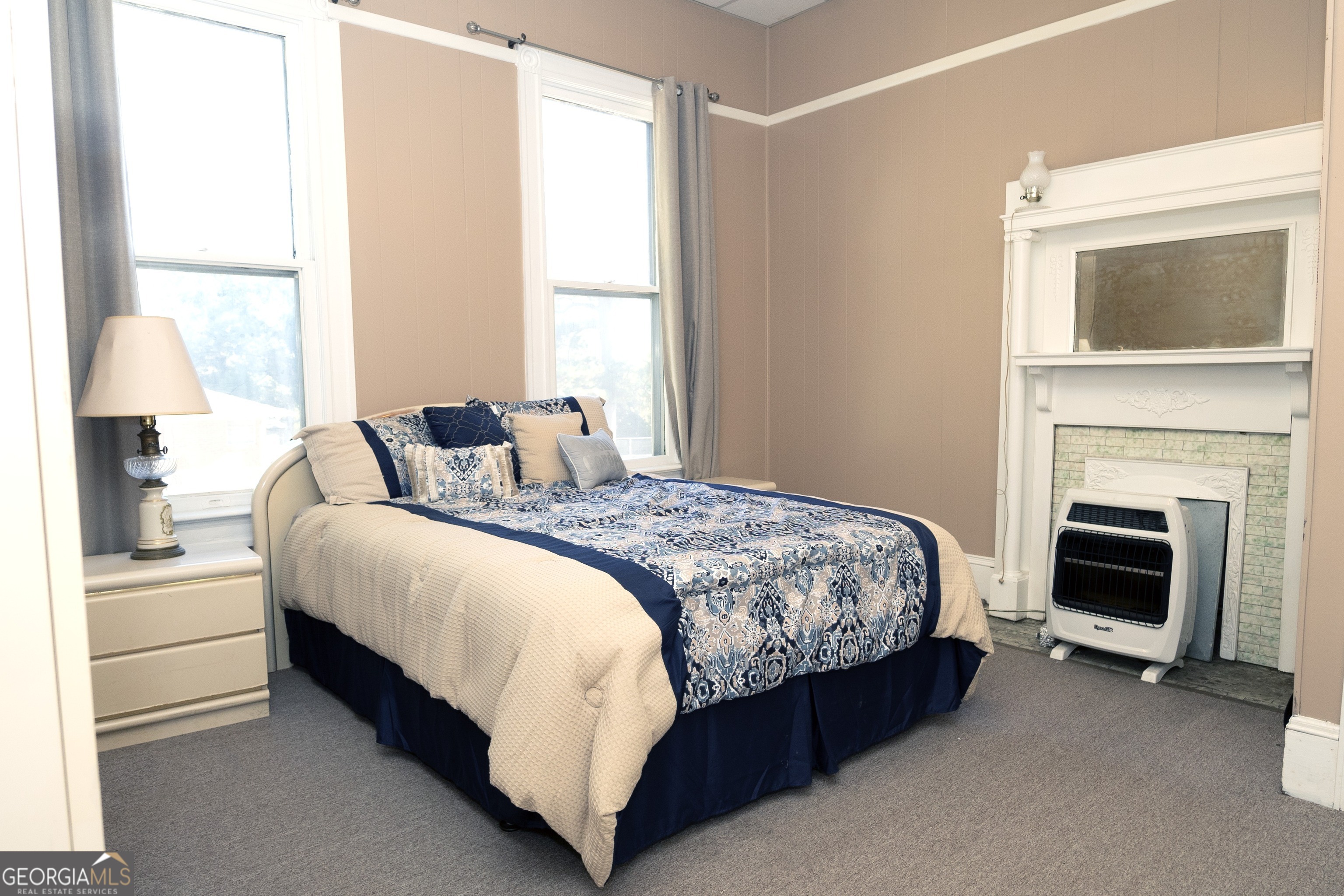 155 Forest Avenue Property Photo 8