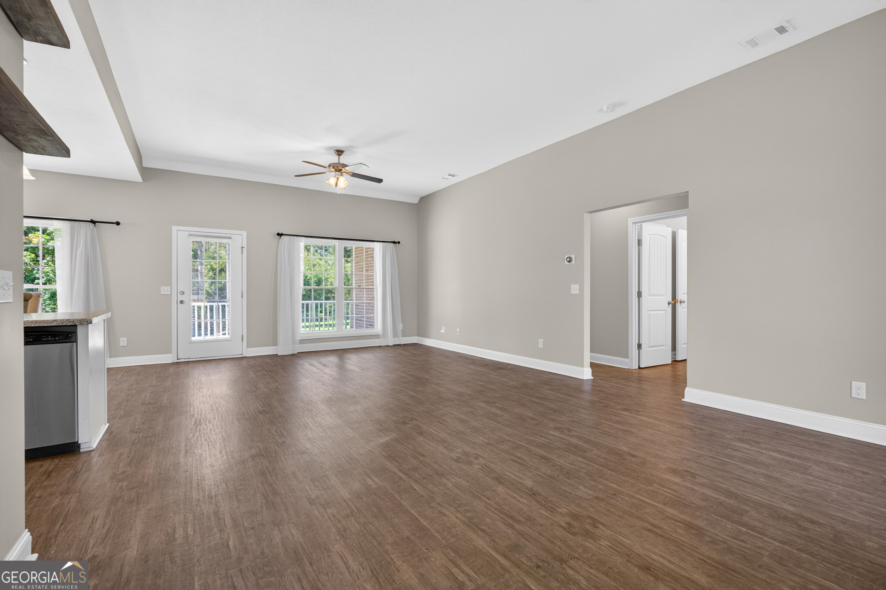 214 Dewpoint Drive Property Photo 28