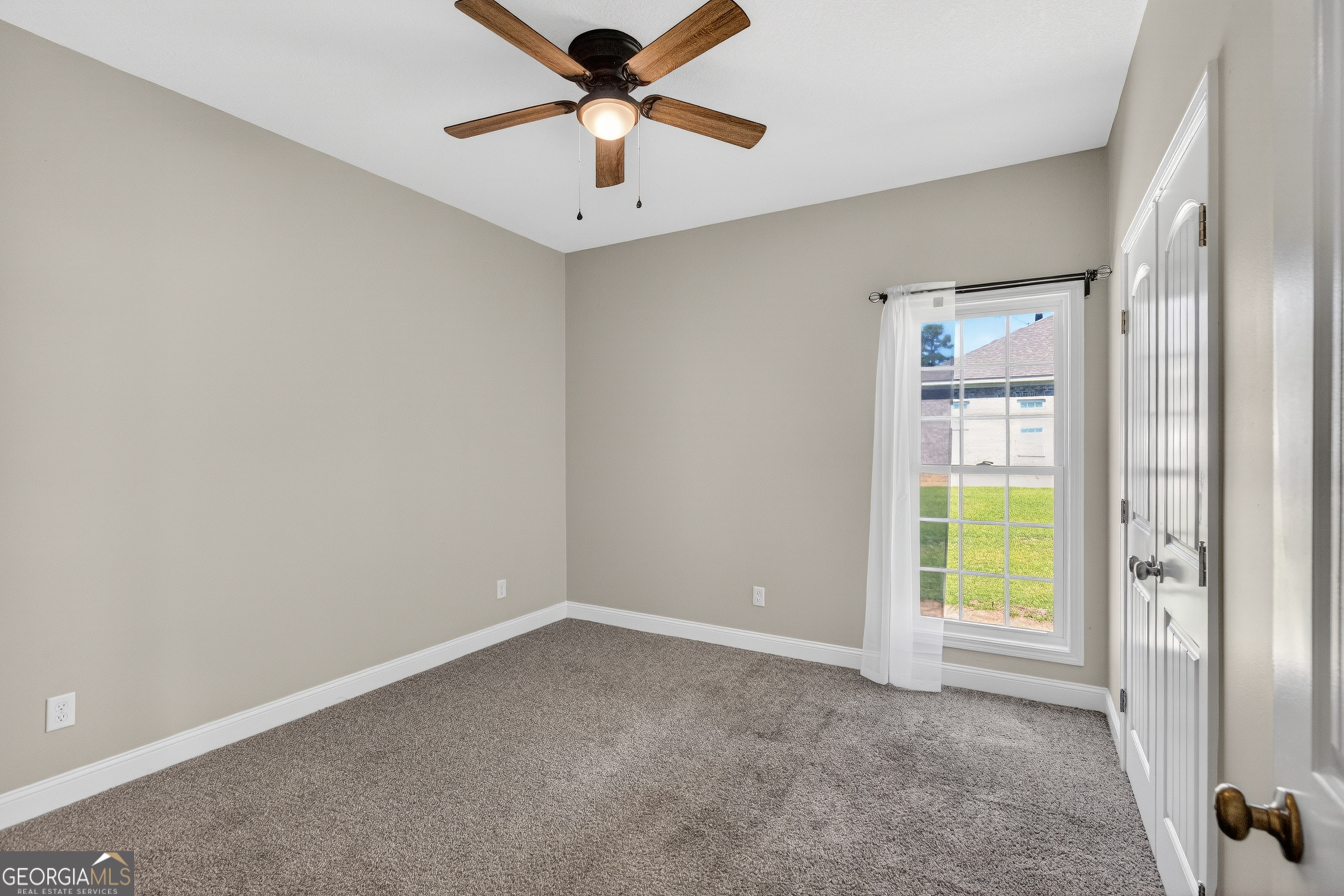 214 Dewpoint Drive Property Photo 38