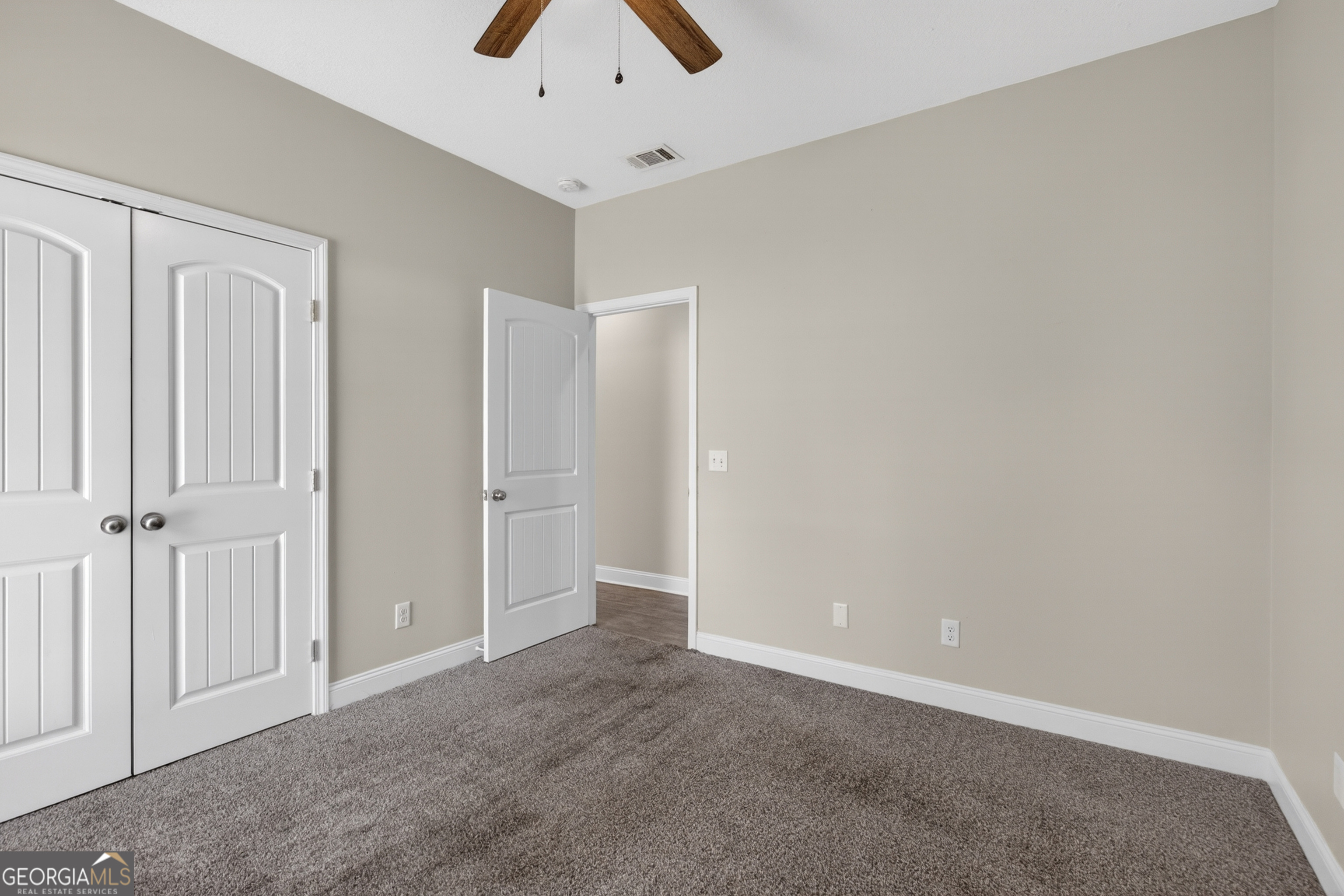 214 Dewpoint Drive Property Photo 39