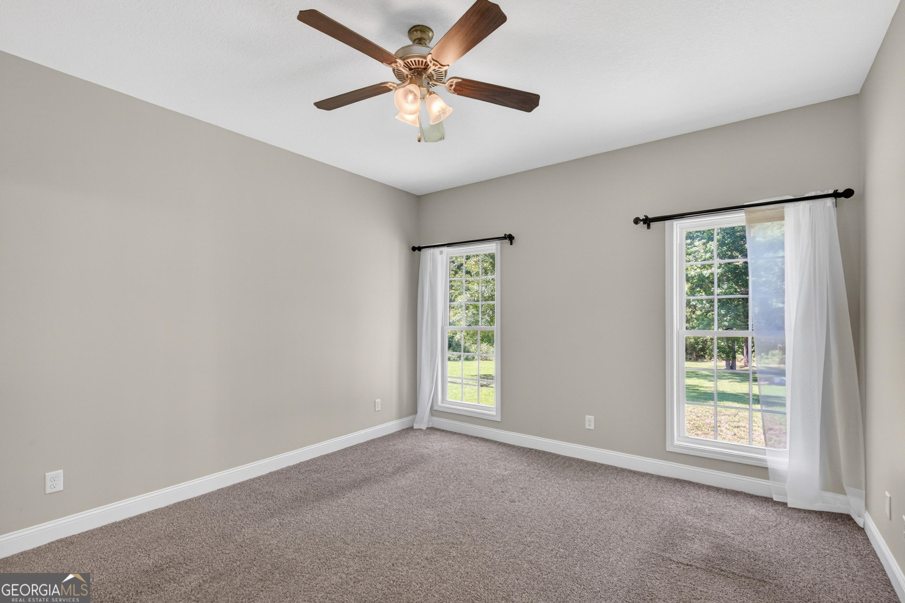 214 Dewpoint Drive Property Photo 47