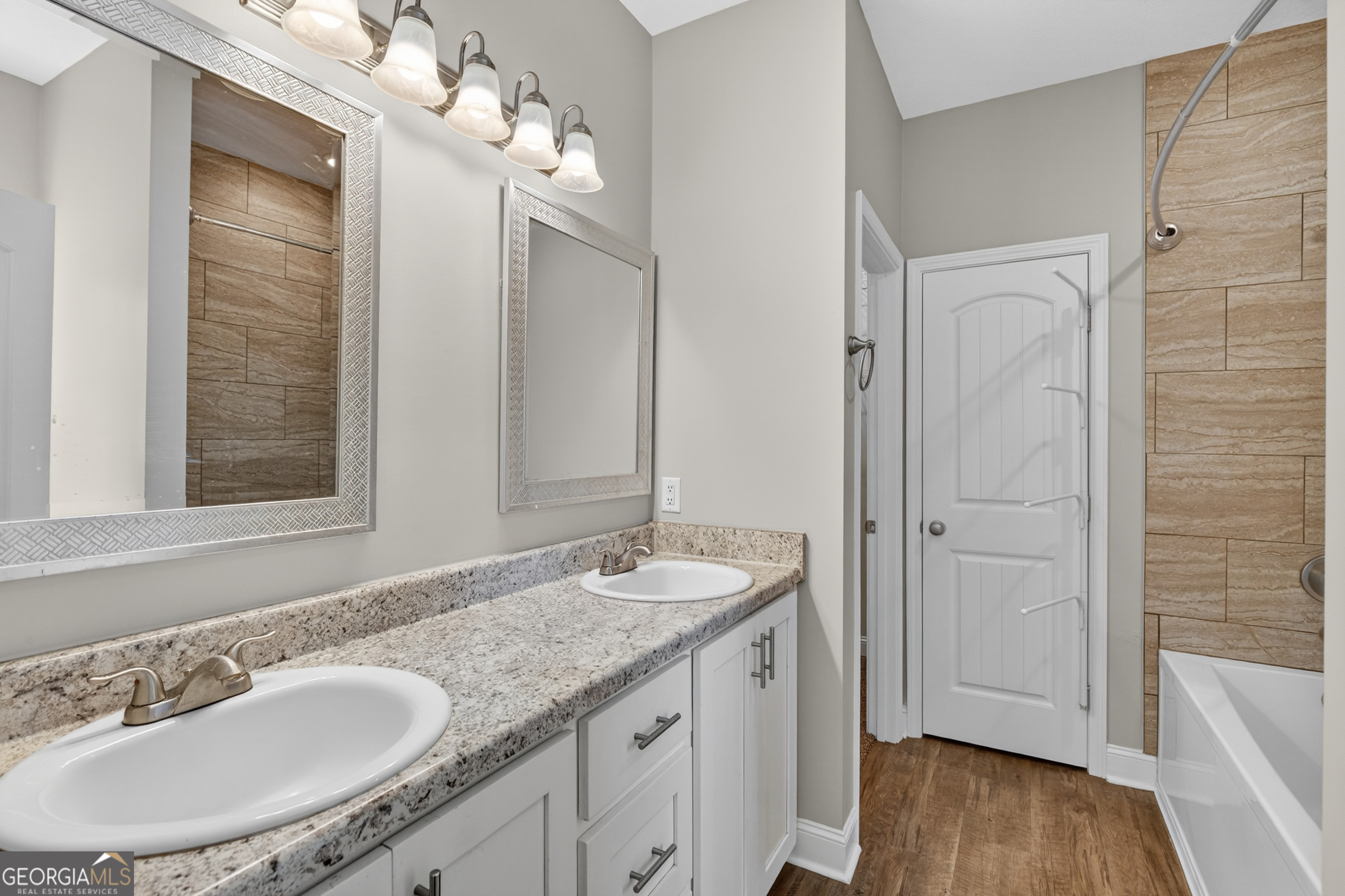 214 Dewpoint Drive Property Photo 49