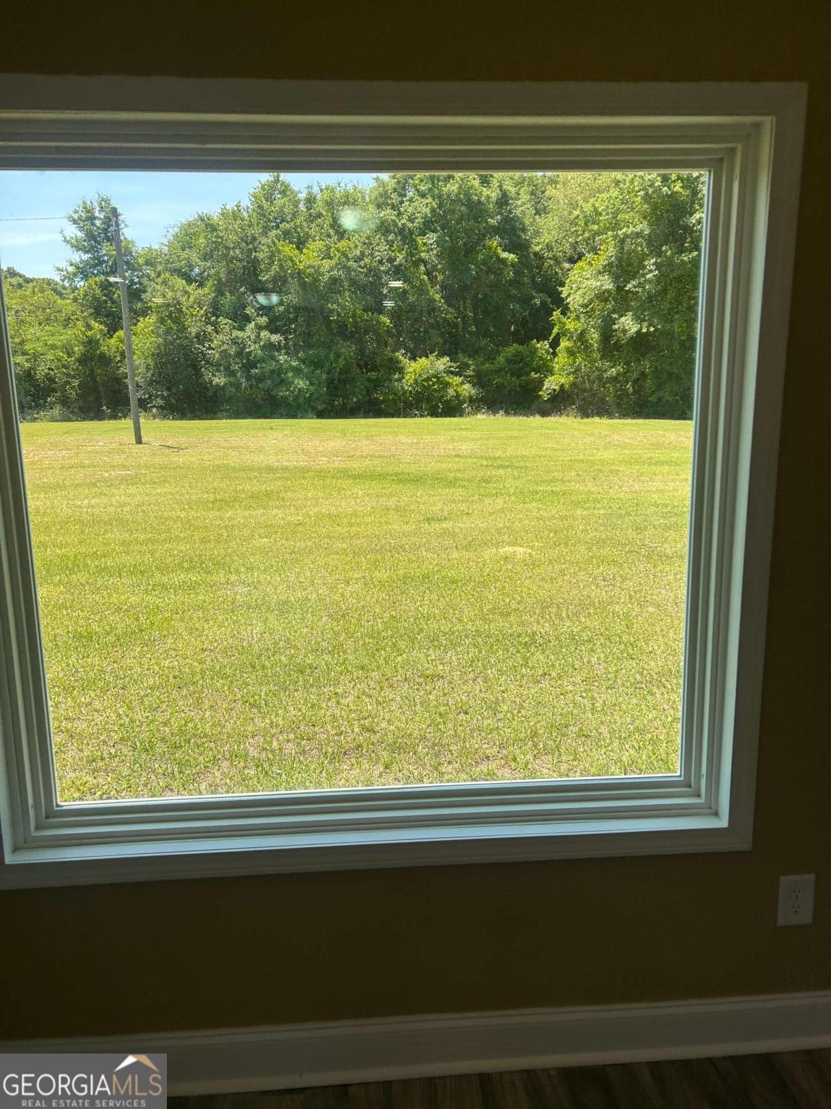 114 Mccarthy Road Property Photo 7