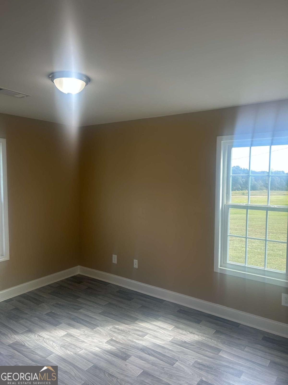 114 Mccarthy Road Property Photo 11