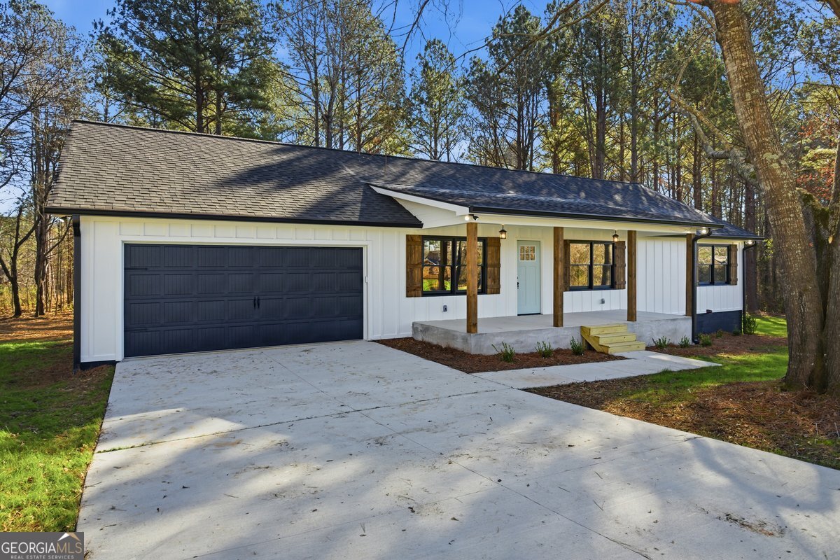 930 Wynn Road Property Photo 2