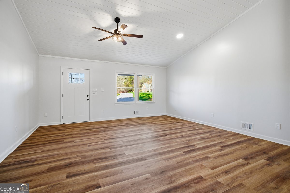 930 Wynn Road Property Photo 16