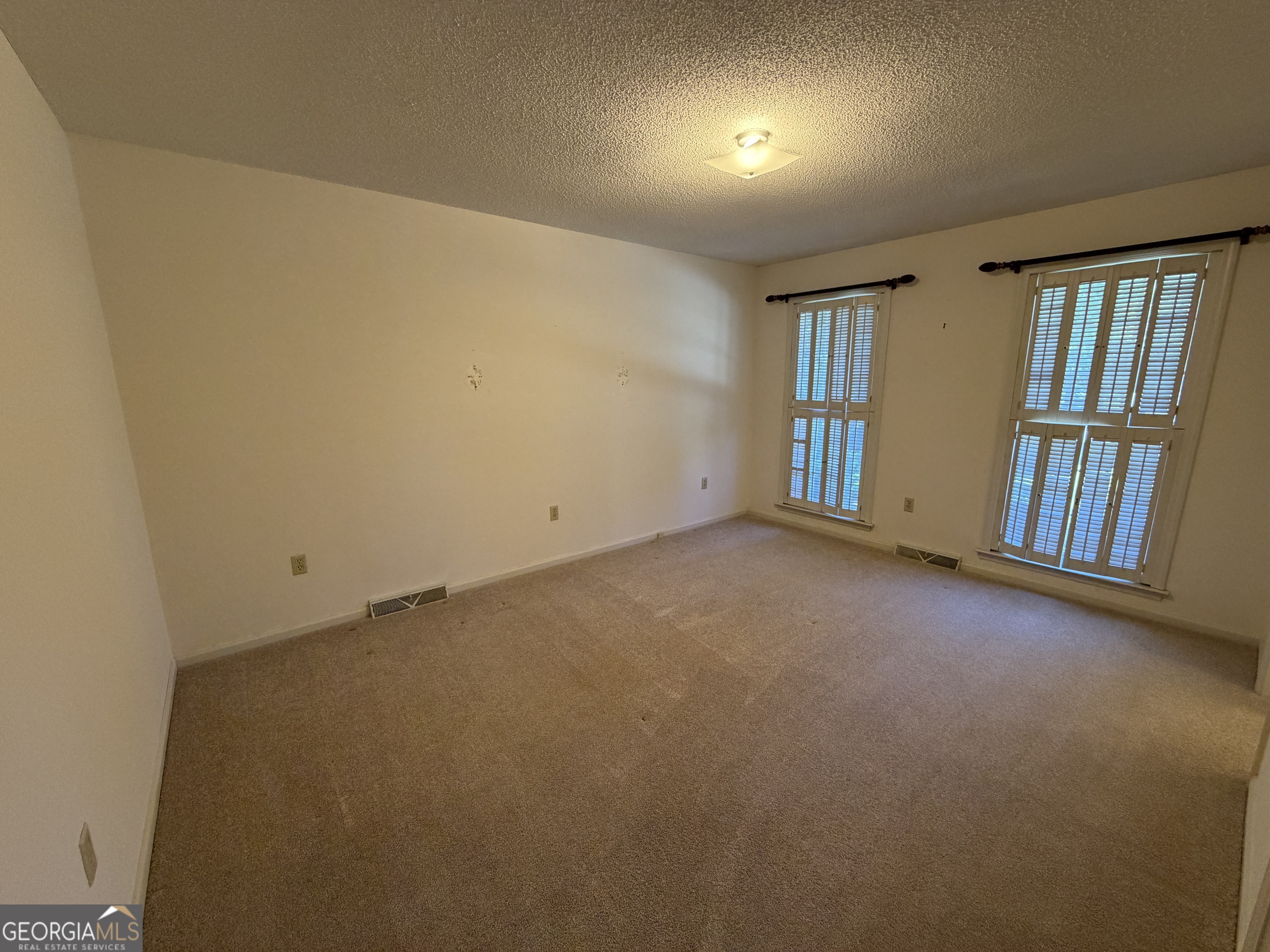 683 Chestnut Drive Property Photo 20