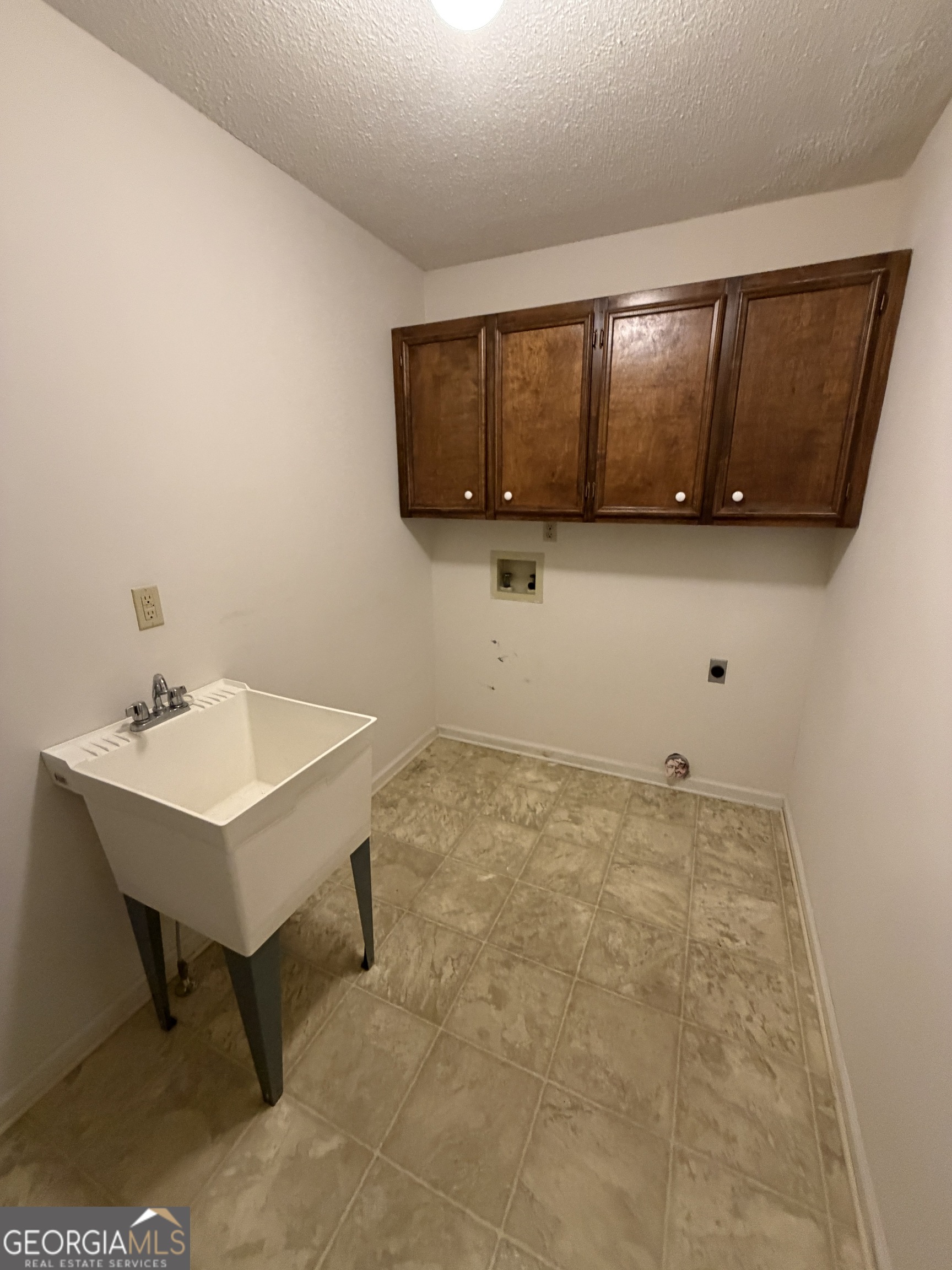 683 Chestnut Drive Property Photo 30
