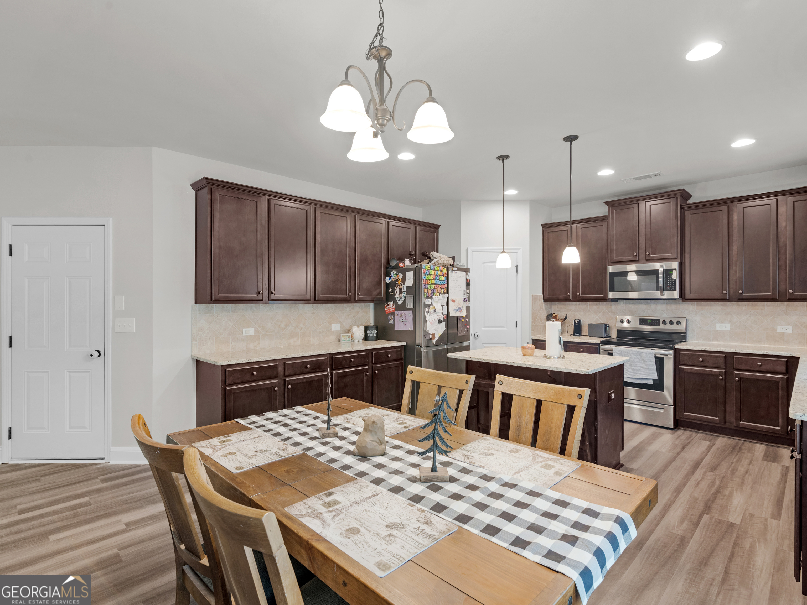 2018 Emily Jane Drive Property Photo 17