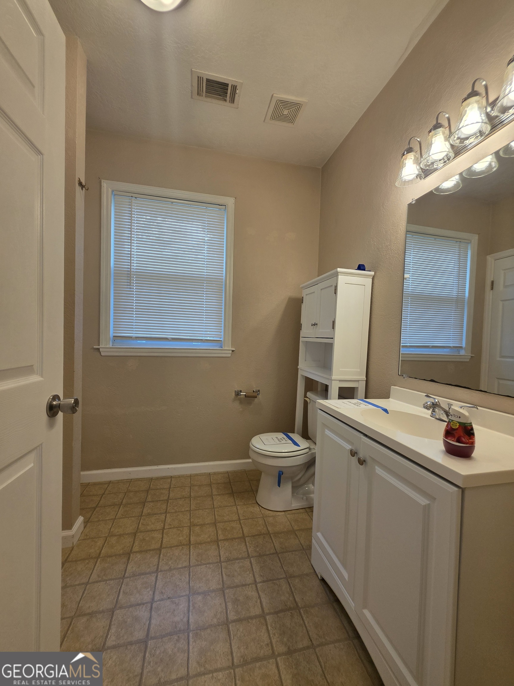 1313 Beman Street Property Photo 9