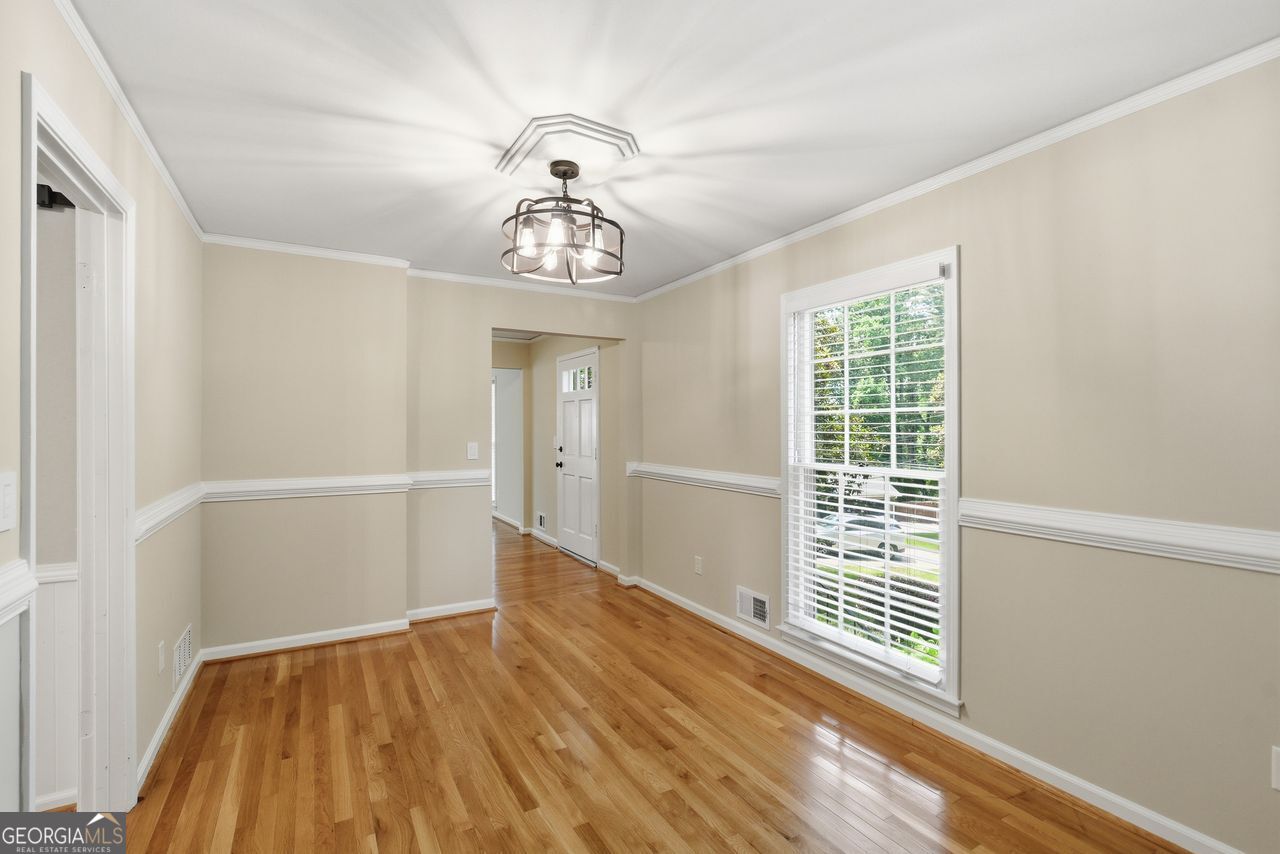 435 Stonebridge Drive Property Photo 10