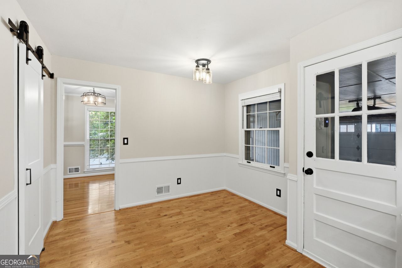 435 Stonebridge Drive Property Photo 12