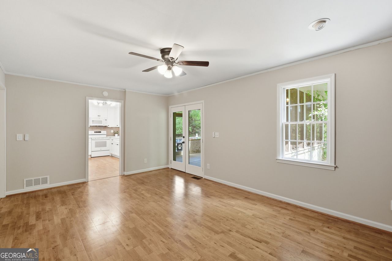 435 Stonebridge Drive Property Photo 15