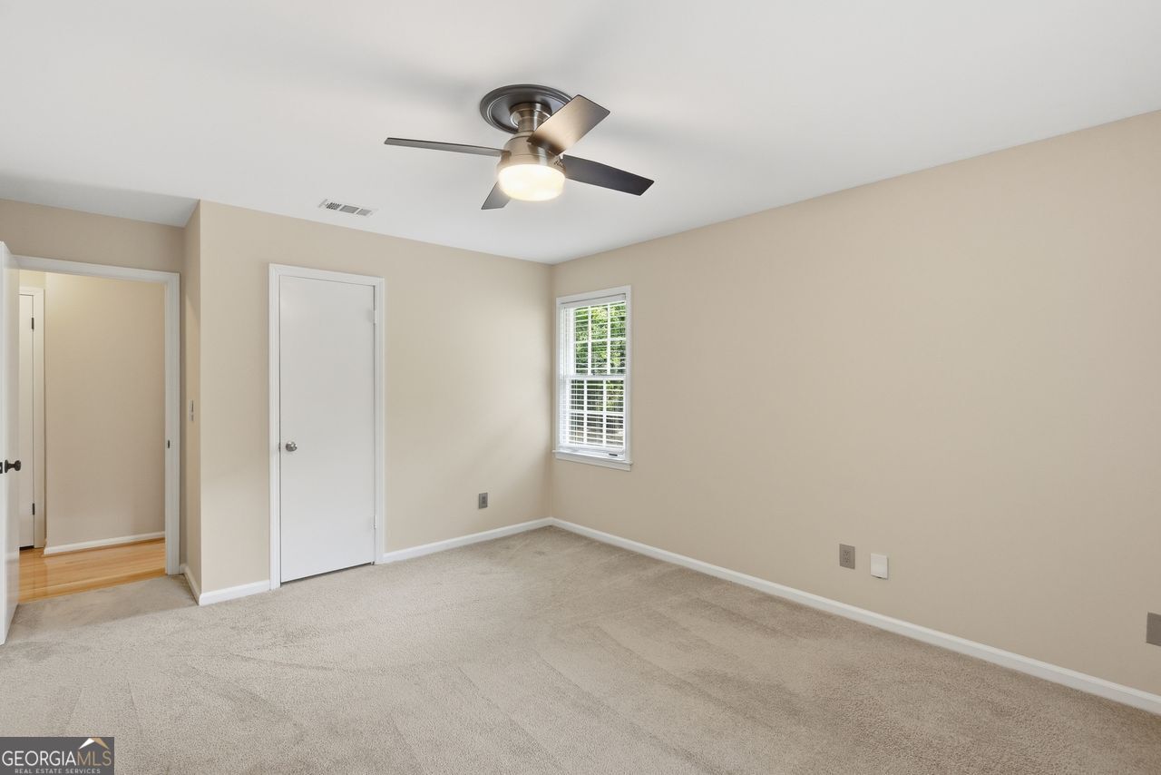 435 Stonebridge Drive Property Photo 26