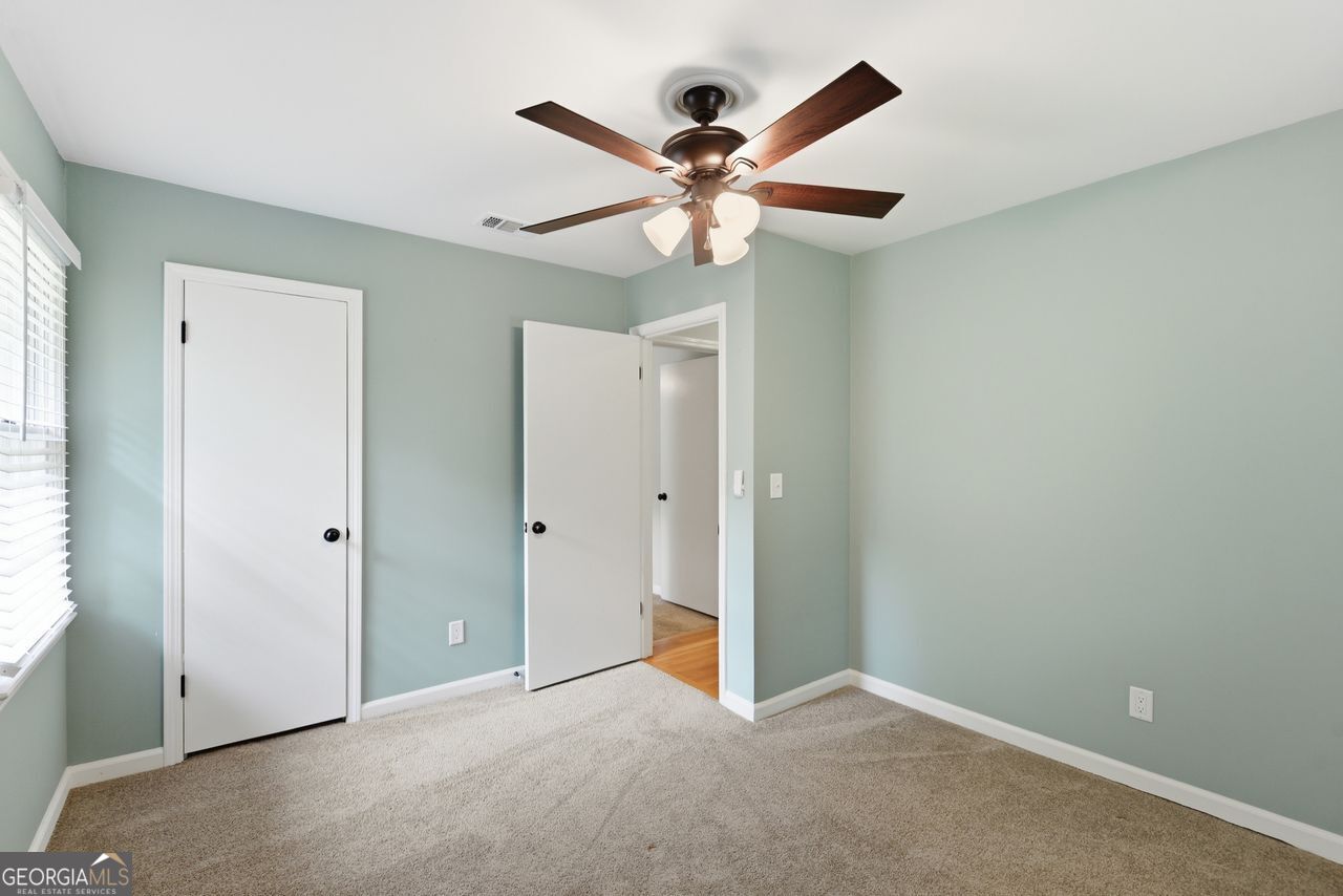 435 Stonebridge Drive Property Photo 28
