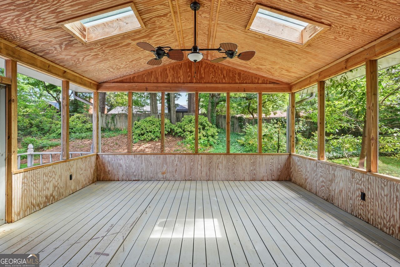 435 Stonebridge Drive Property Photo 35