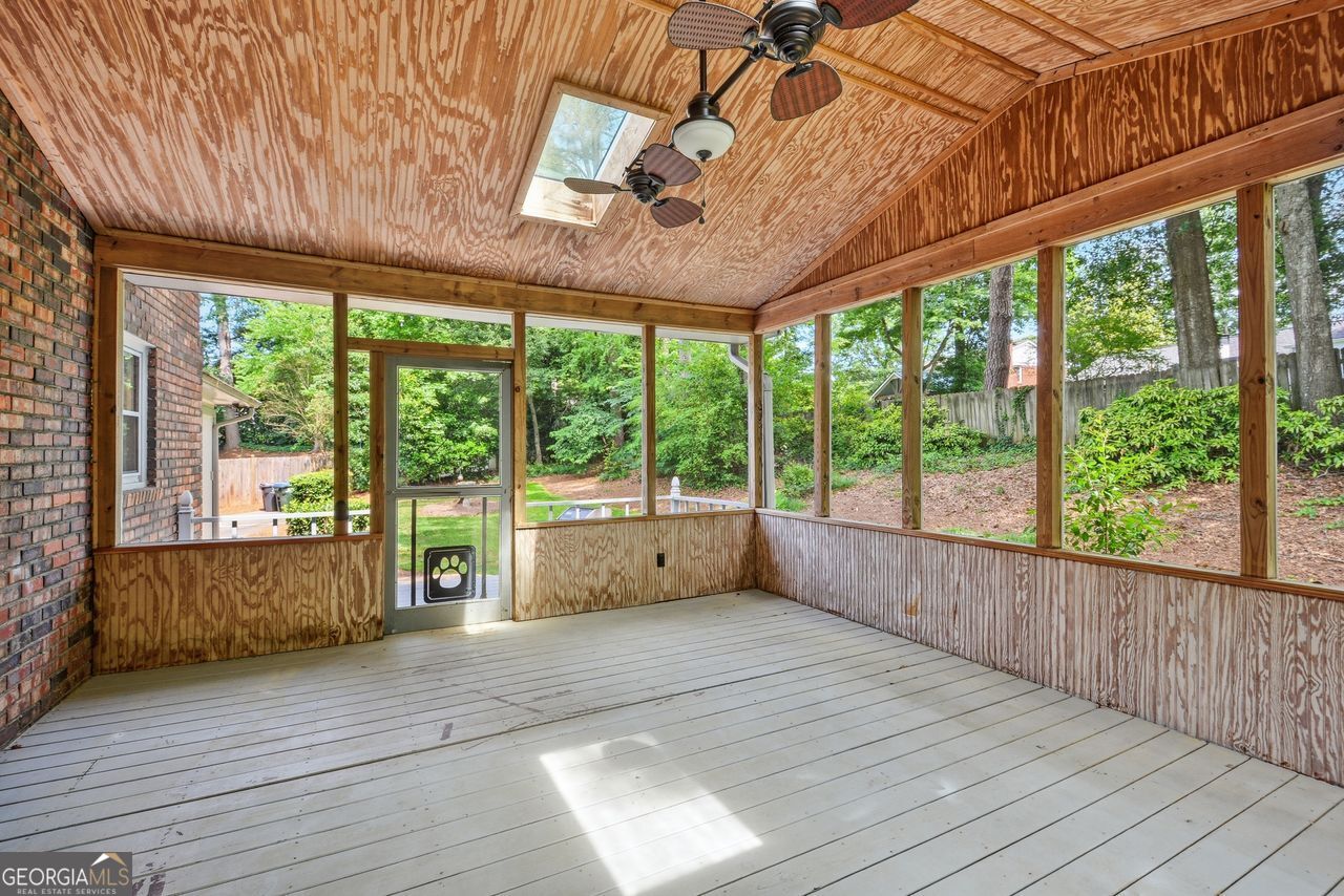 435 Stonebridge Drive Property Photo 36