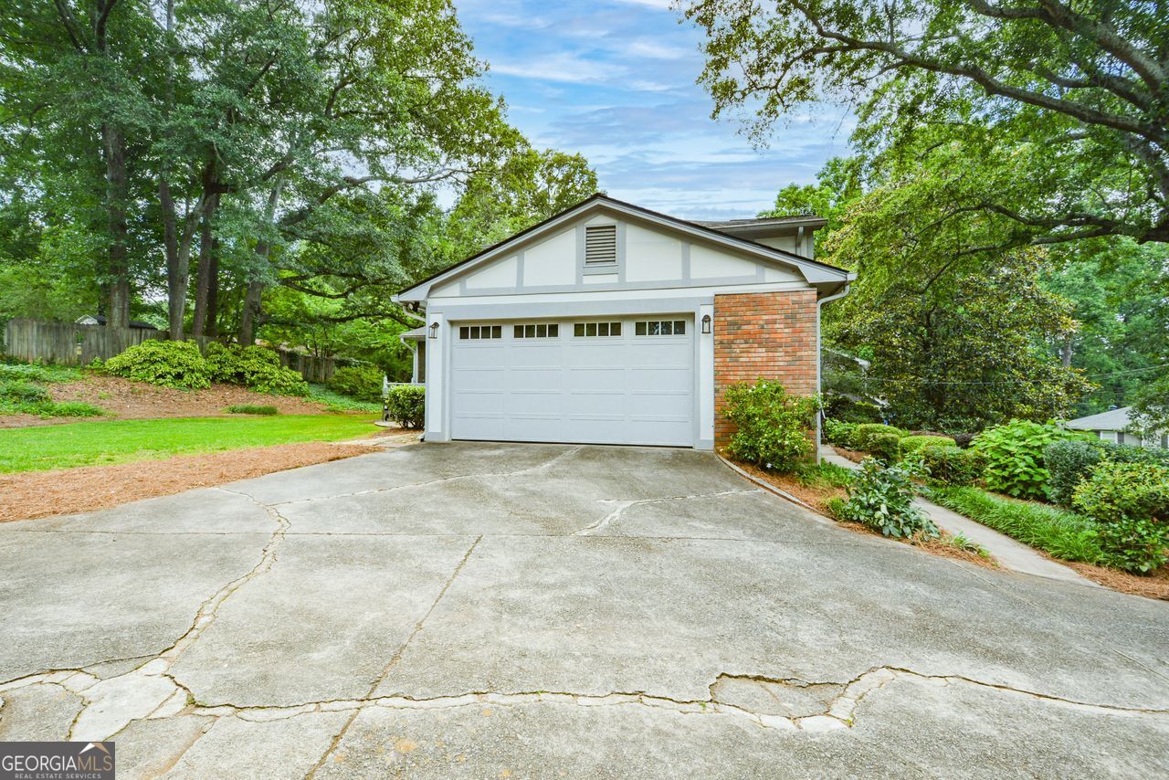435 Stonebridge Drive Property Photo 43