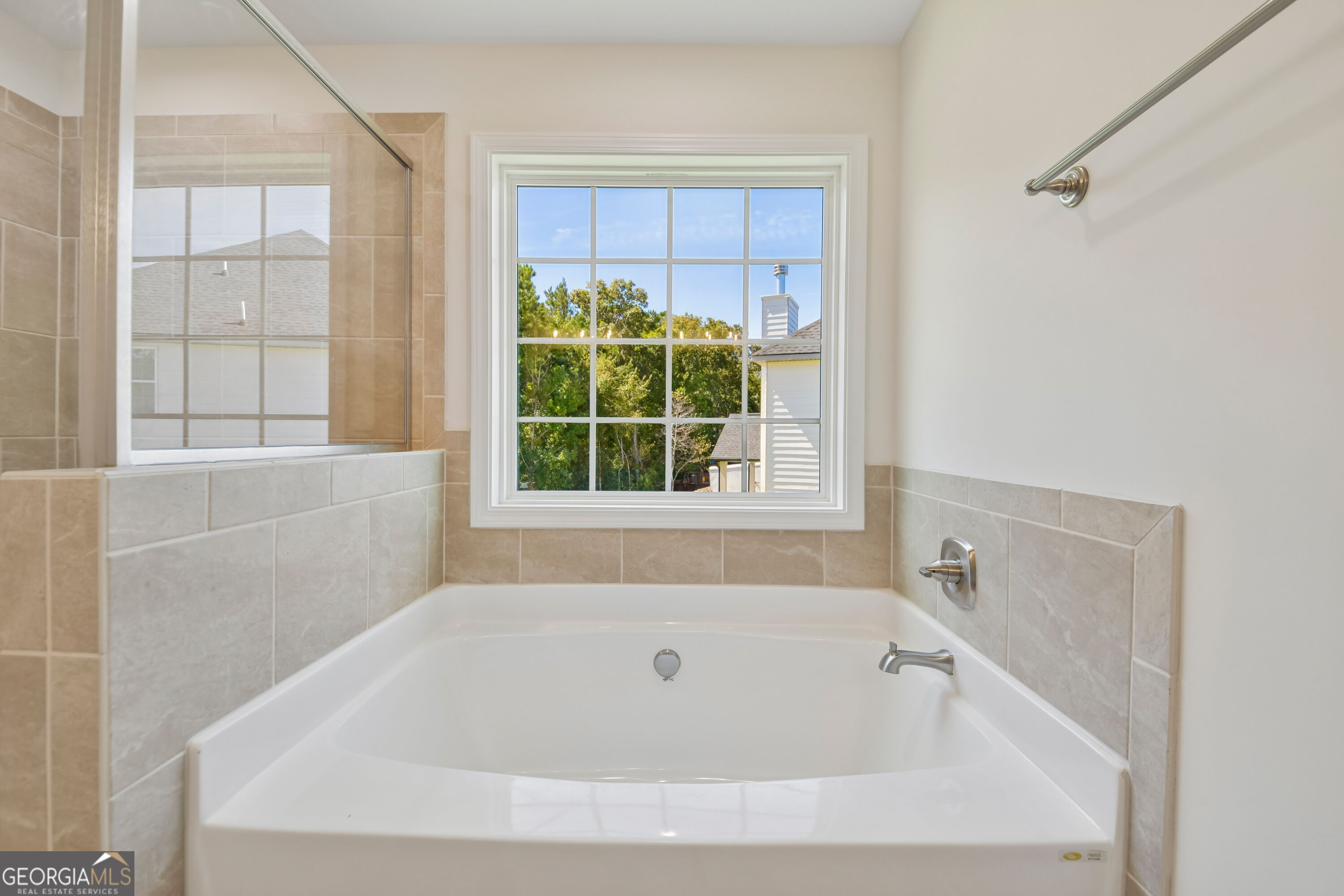 221 Meadows Lane # 189 Property Photo 13