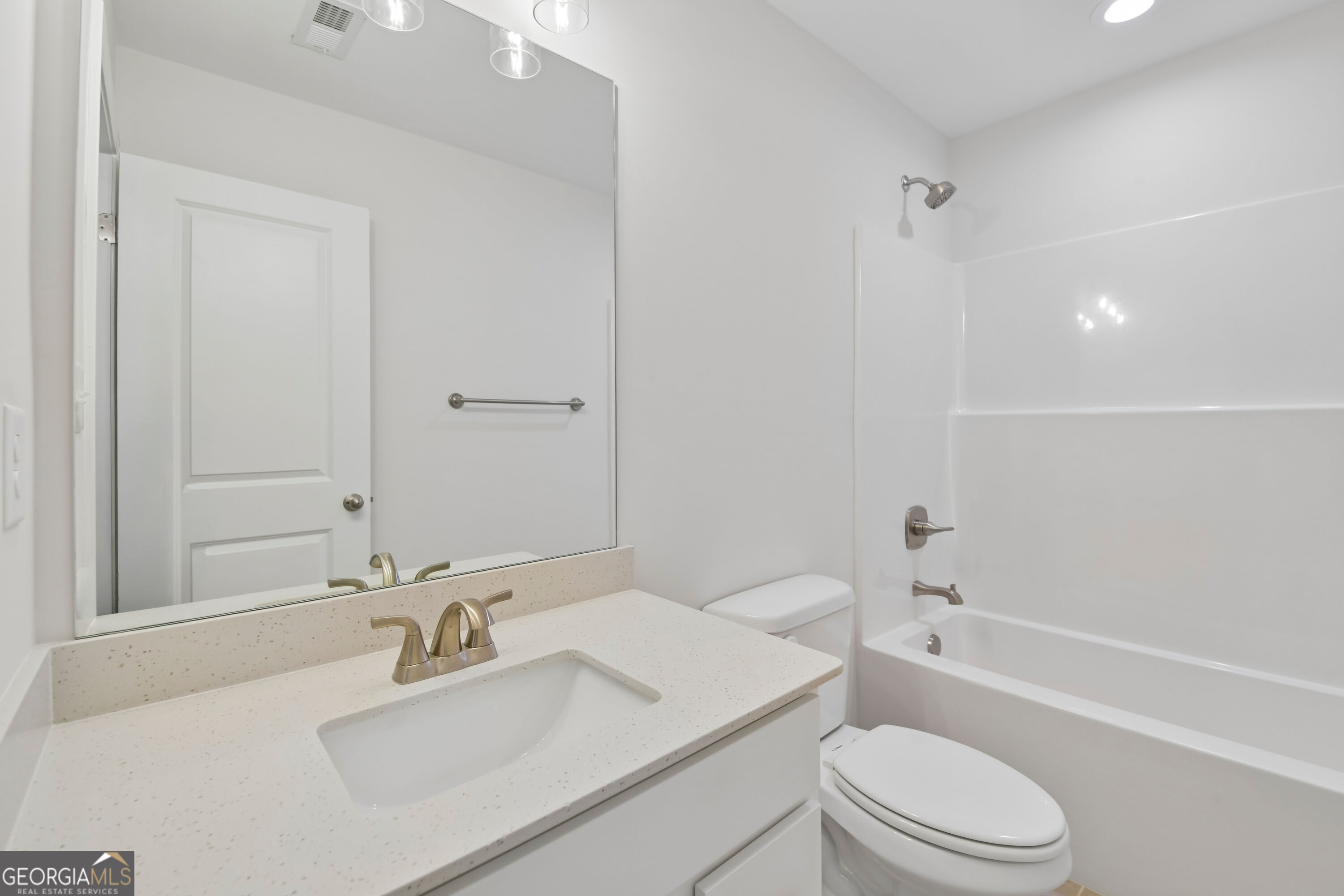 221 Meadows Lane # 189 Property Photo 16
