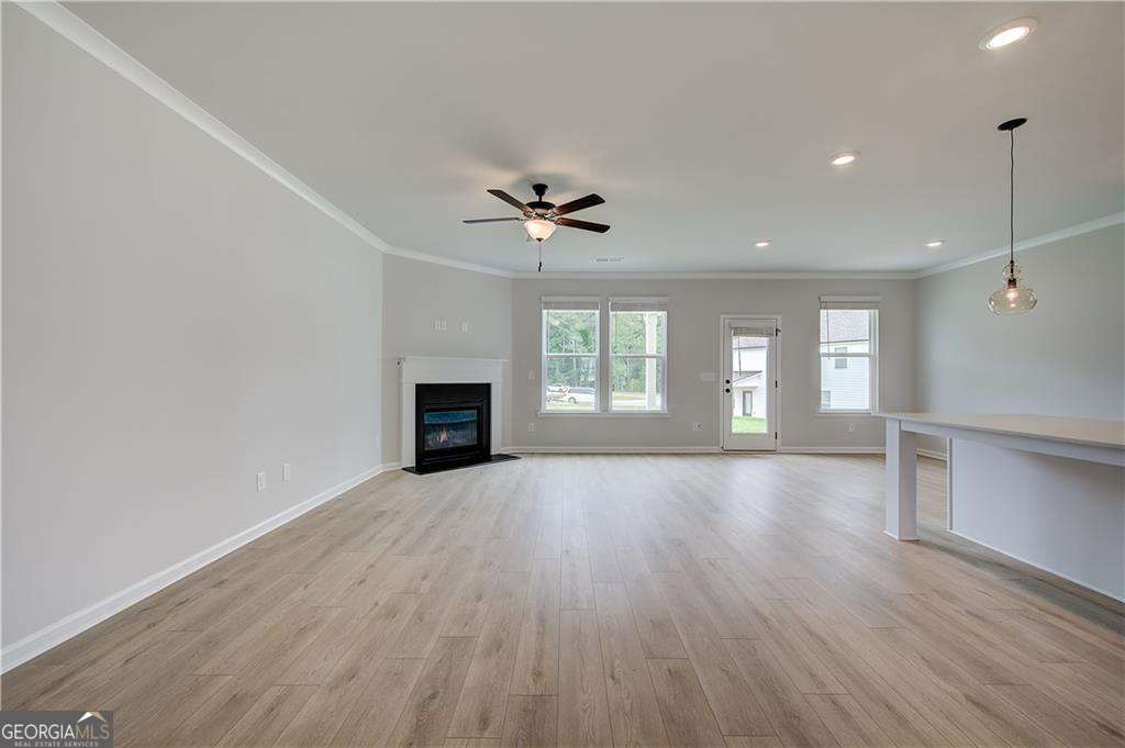 908 Kranston Drive Property Photo 16